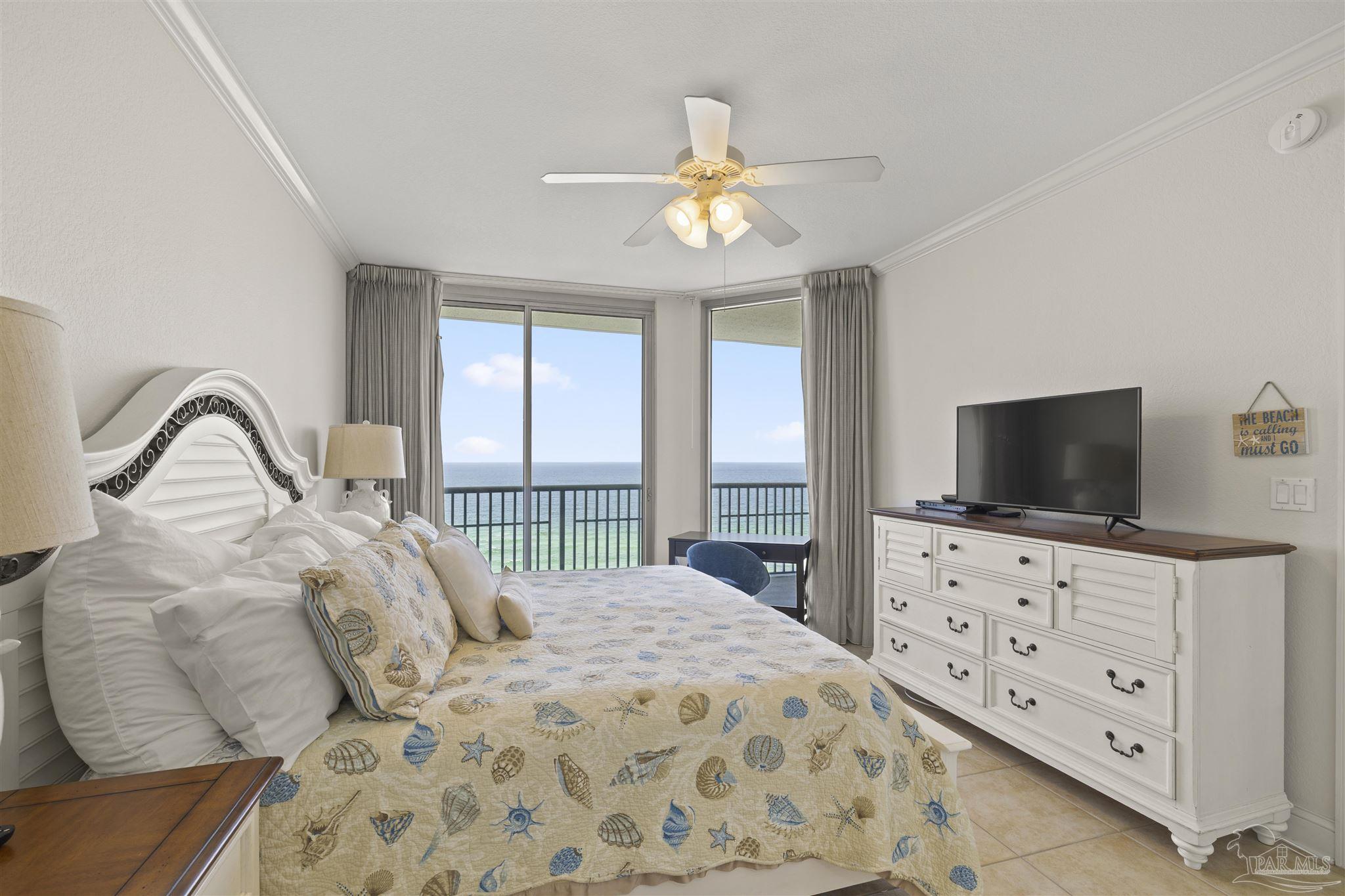 850 Ft Pickens Rd # 1530