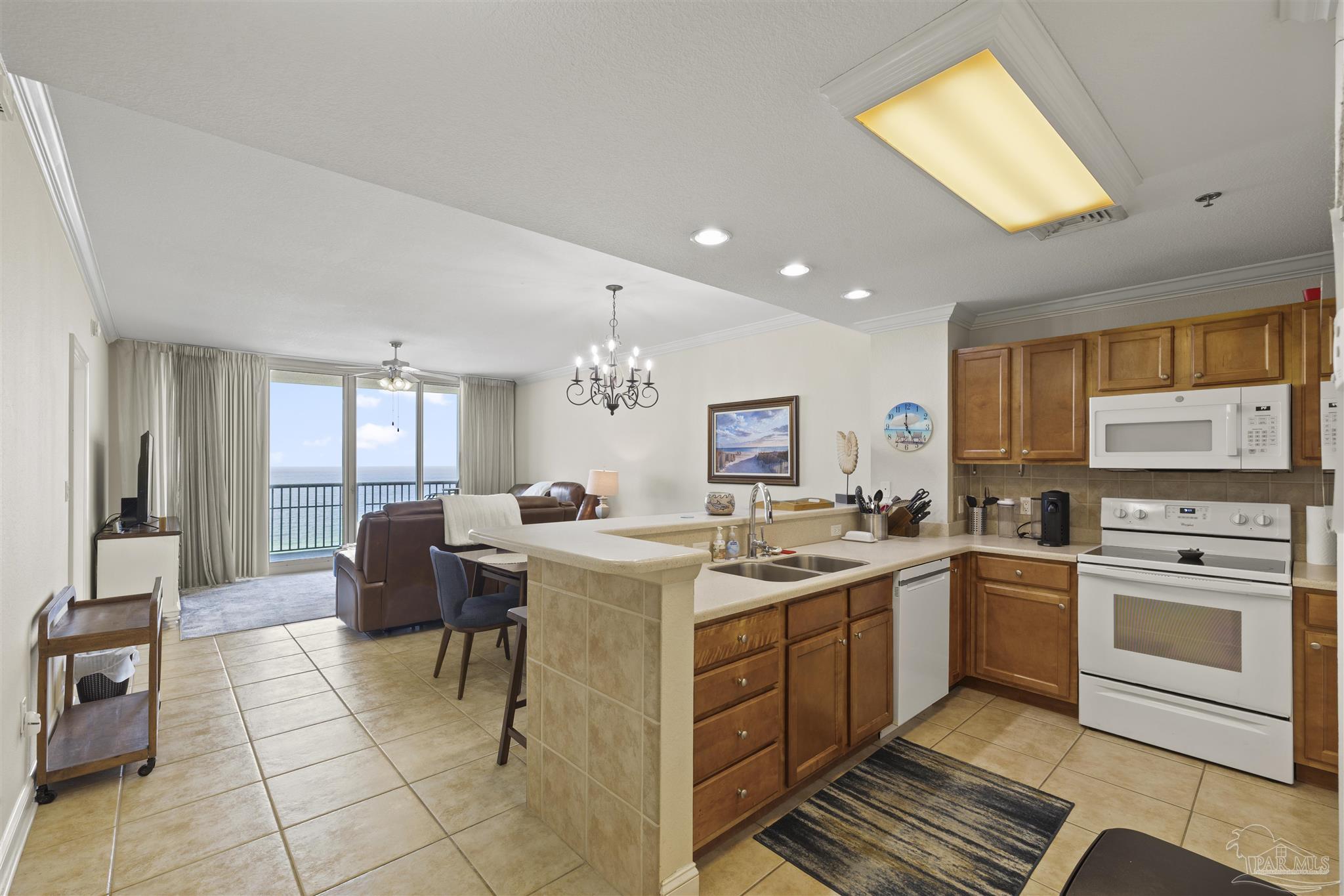 850 Ft Pickens Rd # 1530