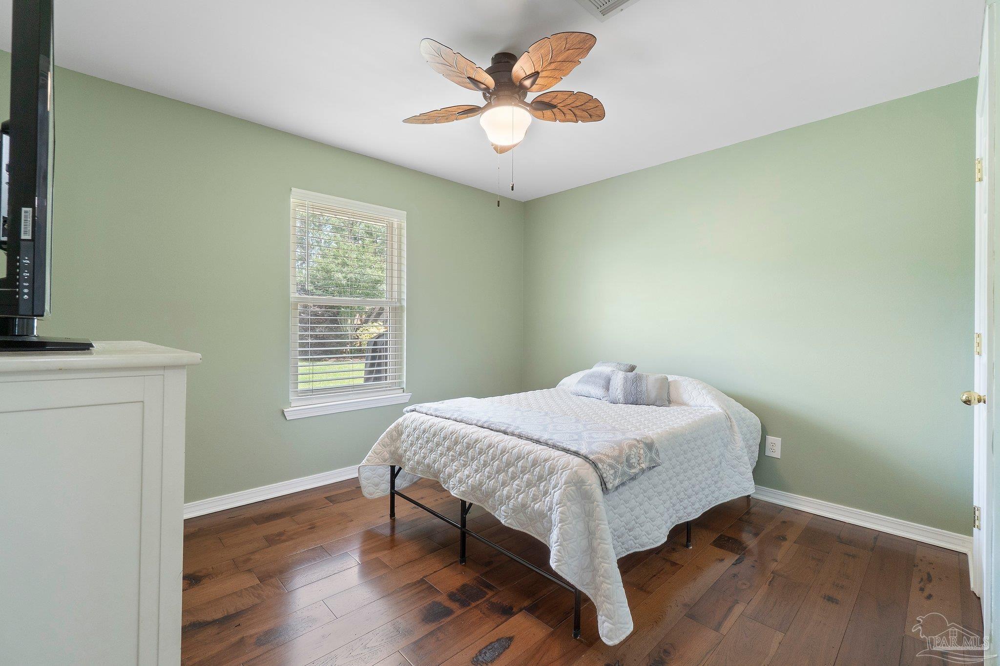 1052 Ashley Rd