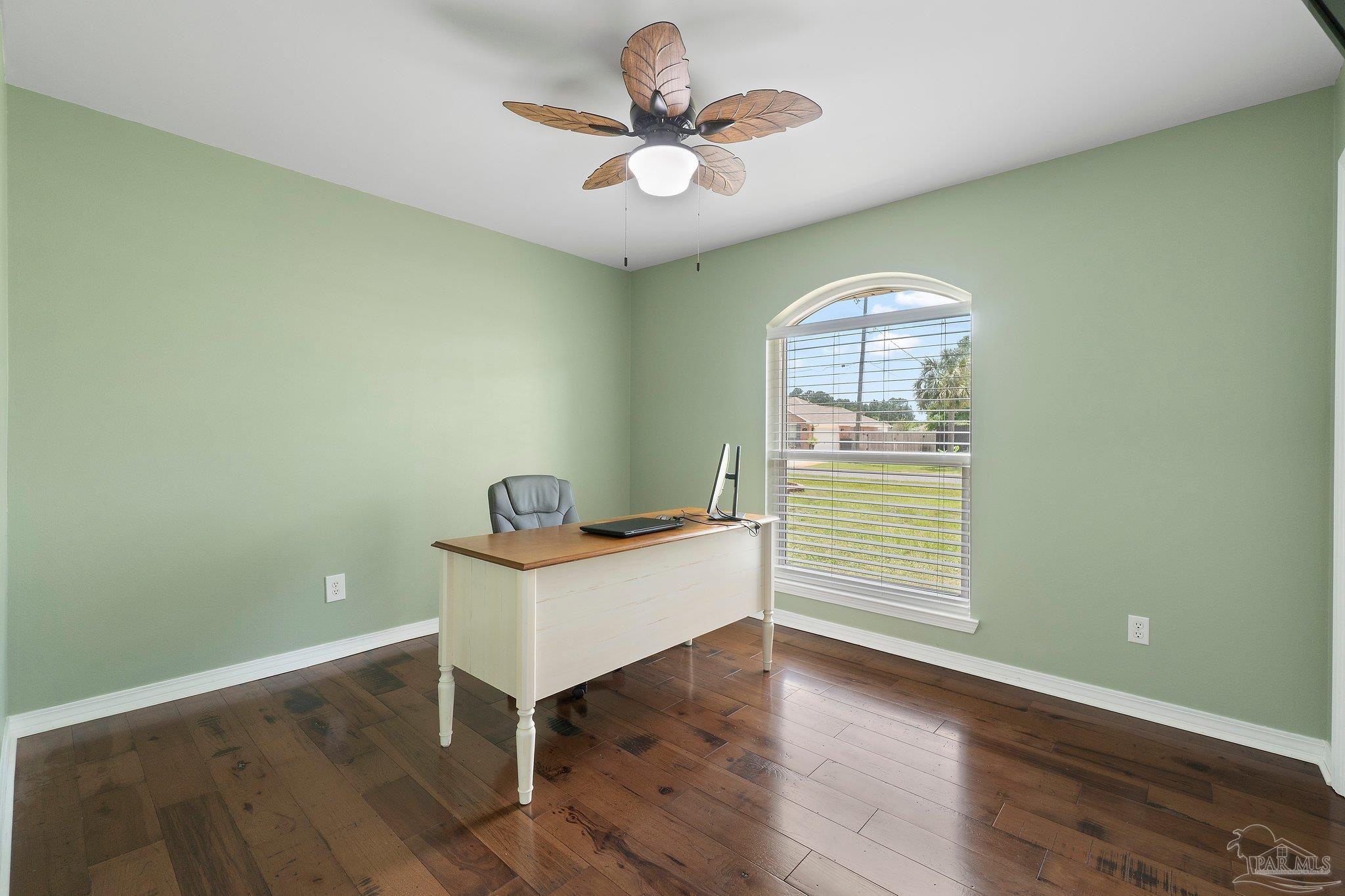 1052 Ashley Rd