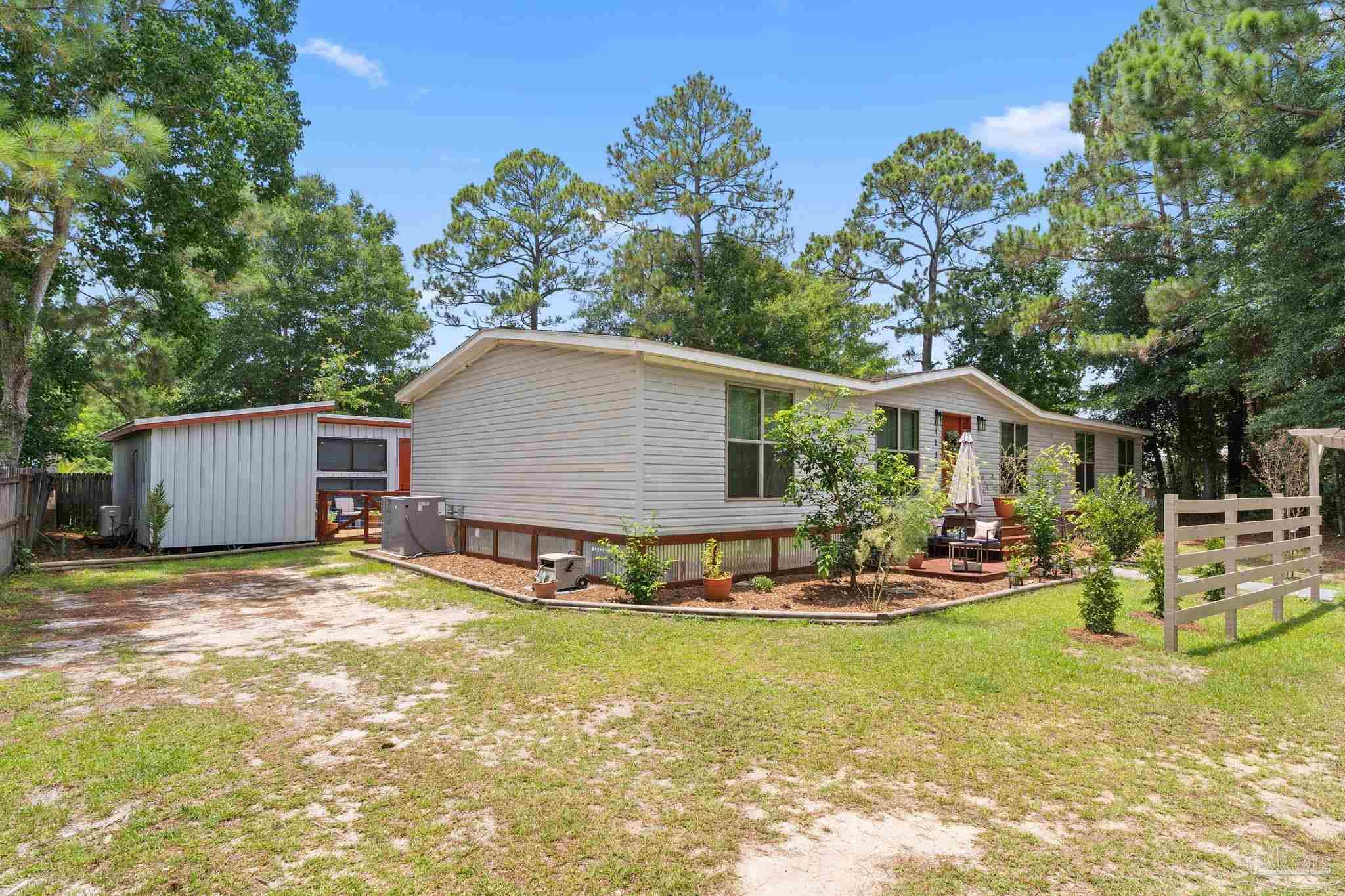 12337 Ailanthus Dr