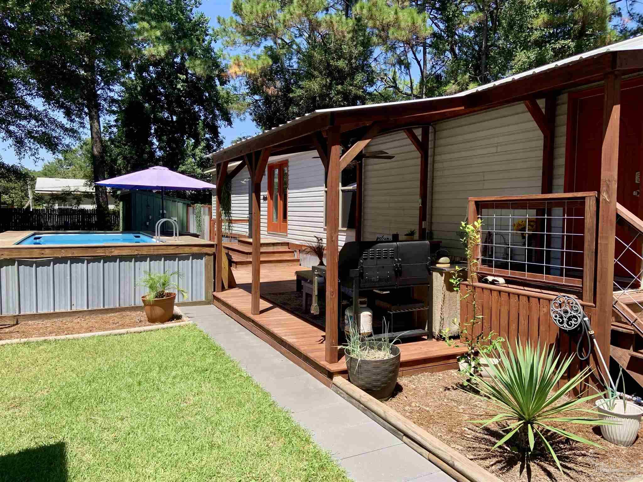 12337 Ailanthus Dr
