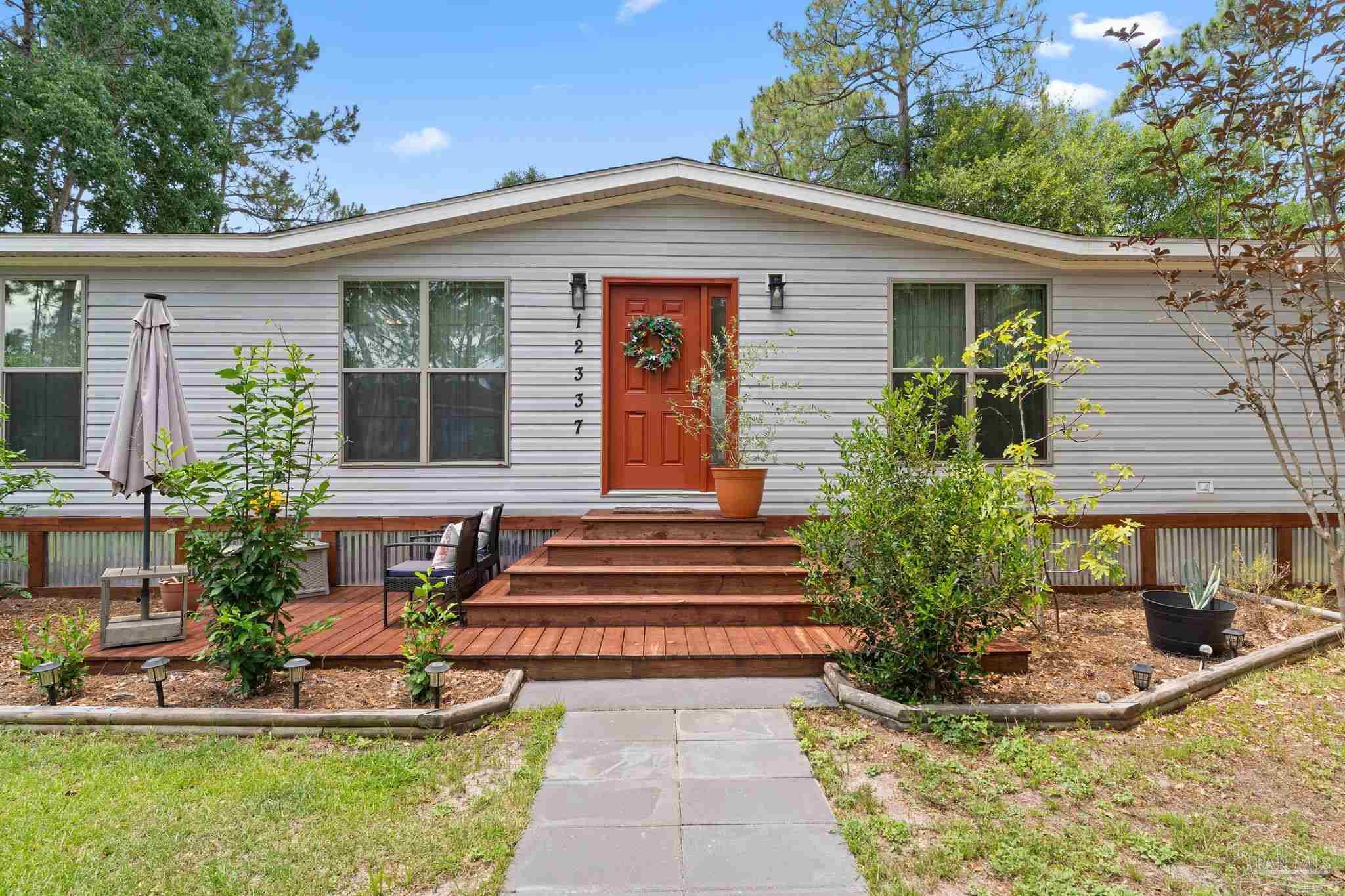 12337 Ailanthus Dr