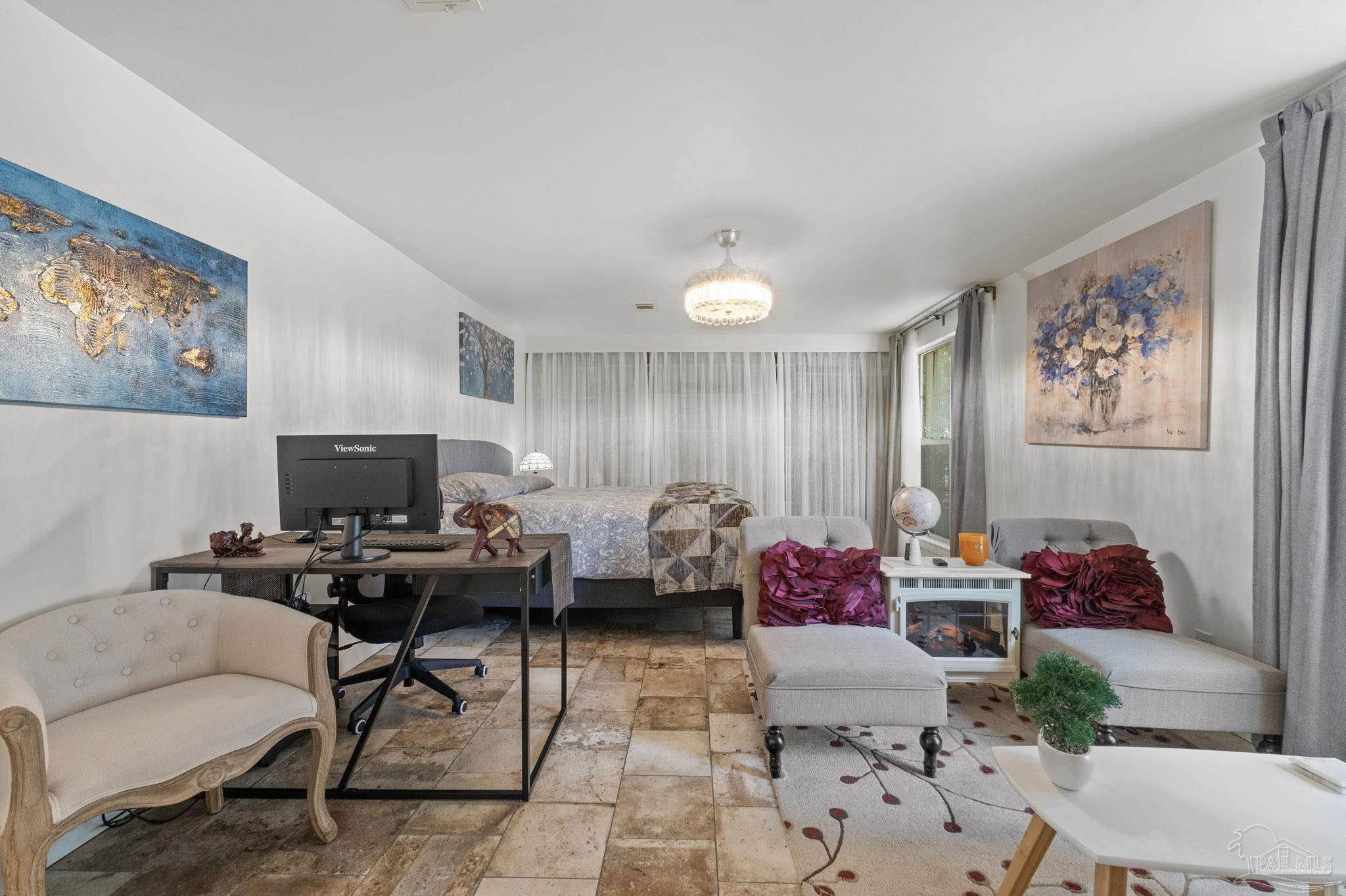 12337 Ailanthus Dr