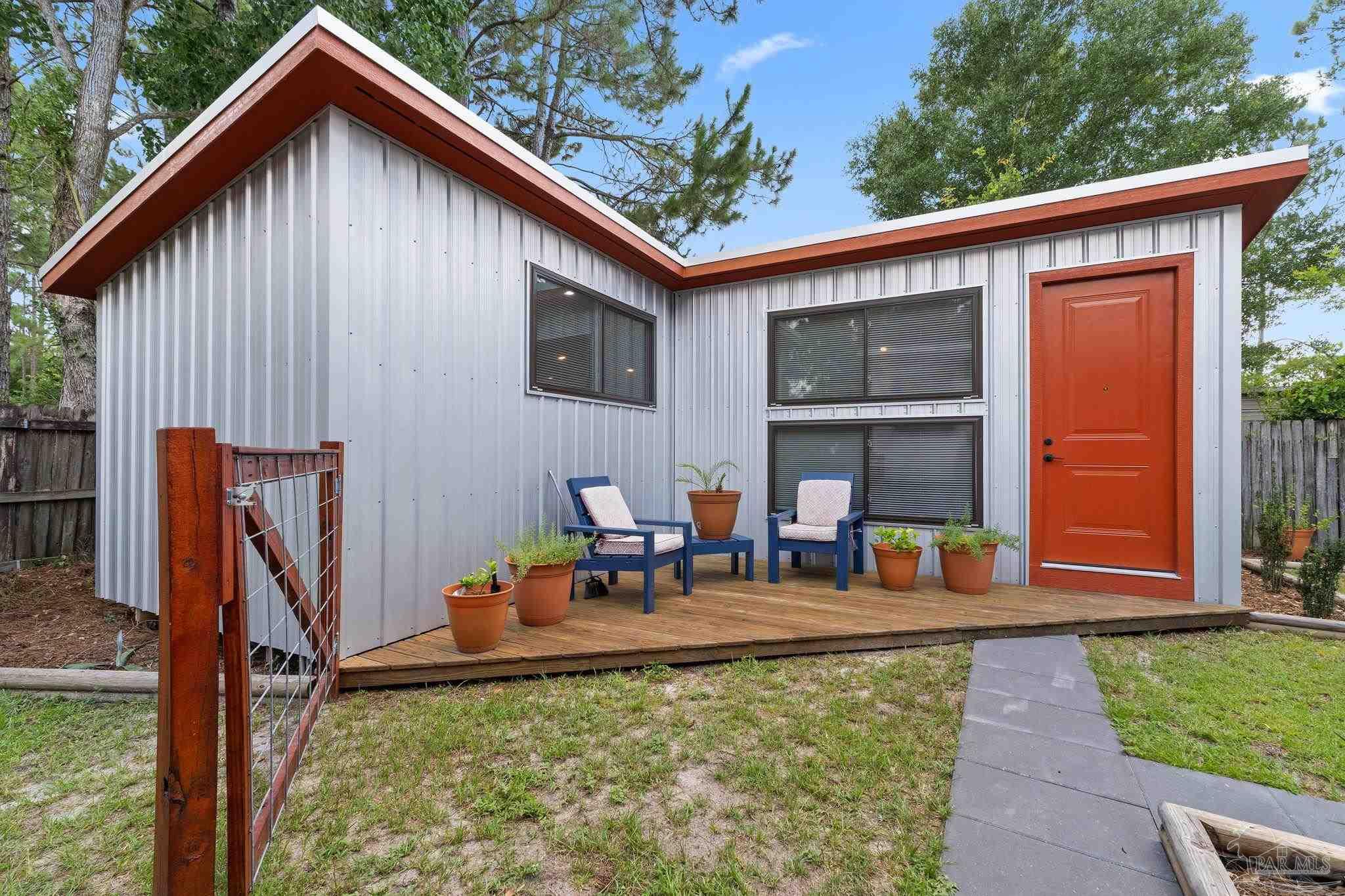 12337 Ailanthus Dr