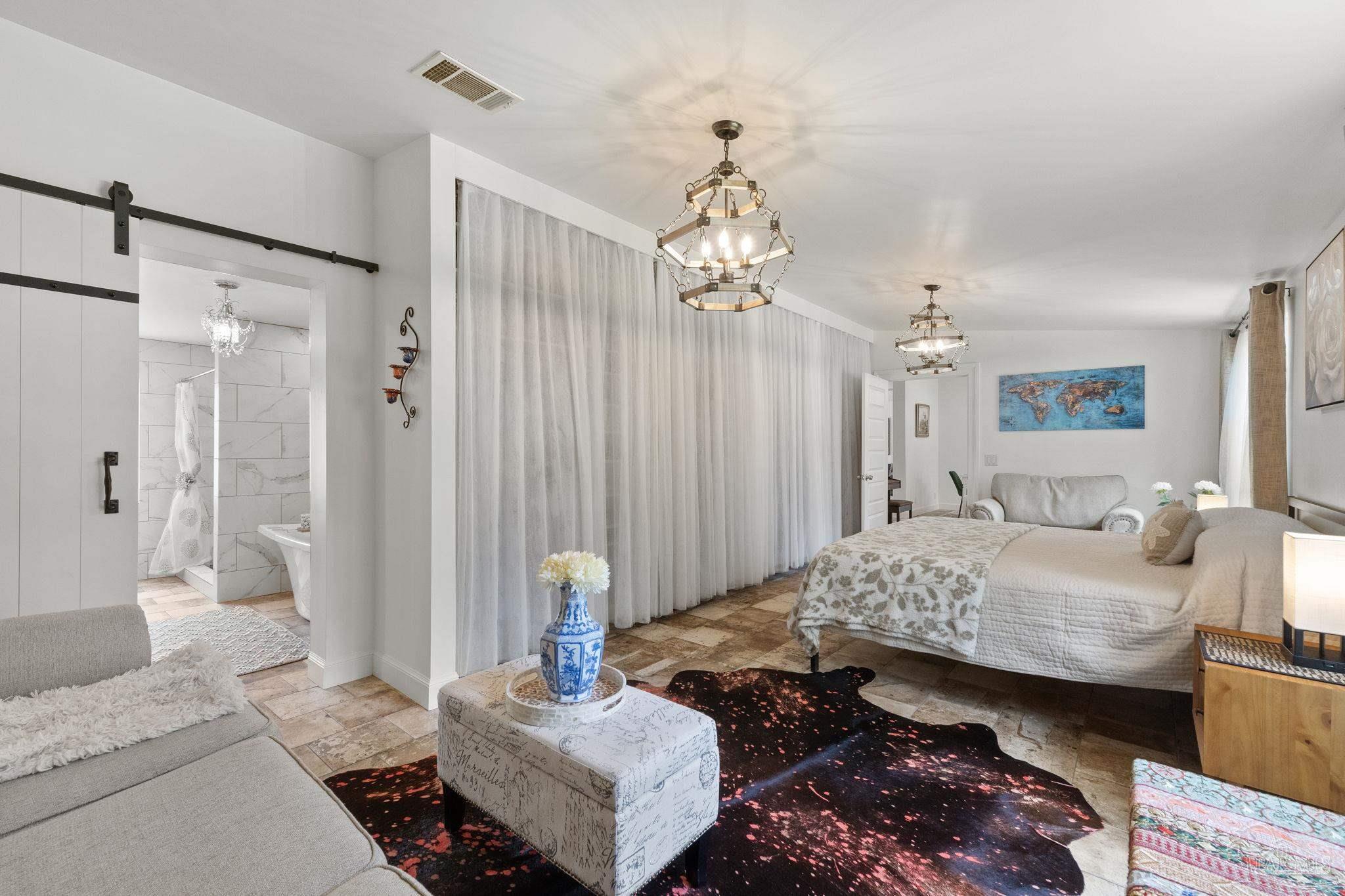 12337 Ailanthus Dr