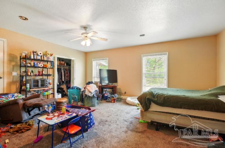 2738 Garcon Point Rd