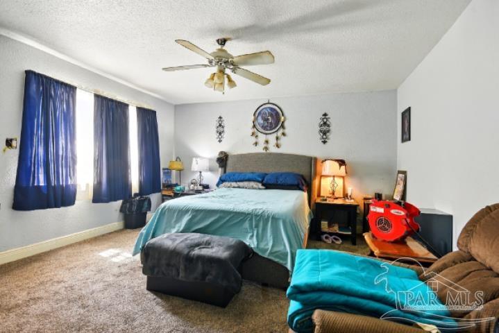 2738 Garcon Point Rd