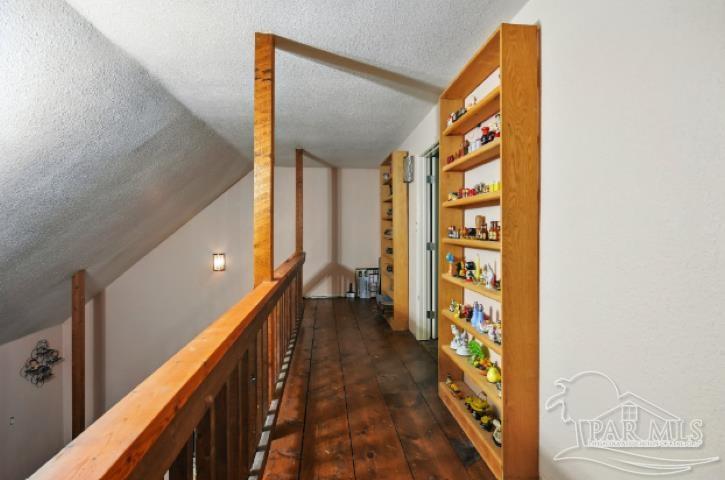 2738 Garcon Point Rd