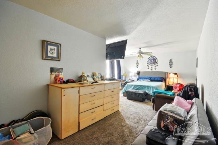 2738 Garcon Point Rd