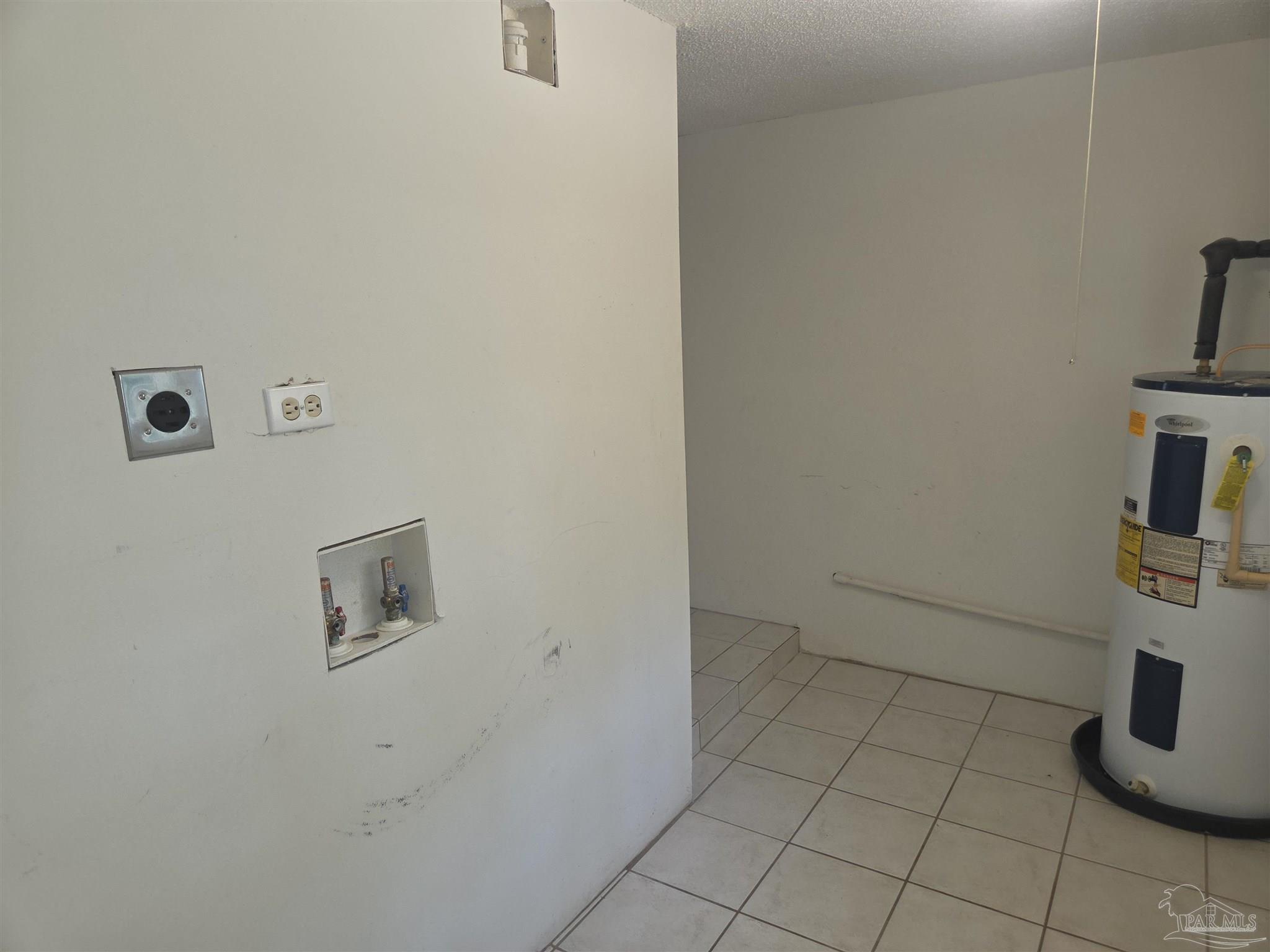 1004 Medford Ave