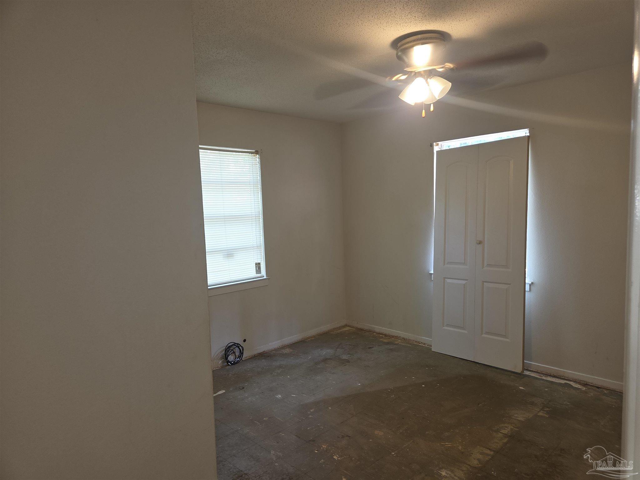 1004 Medford Ave