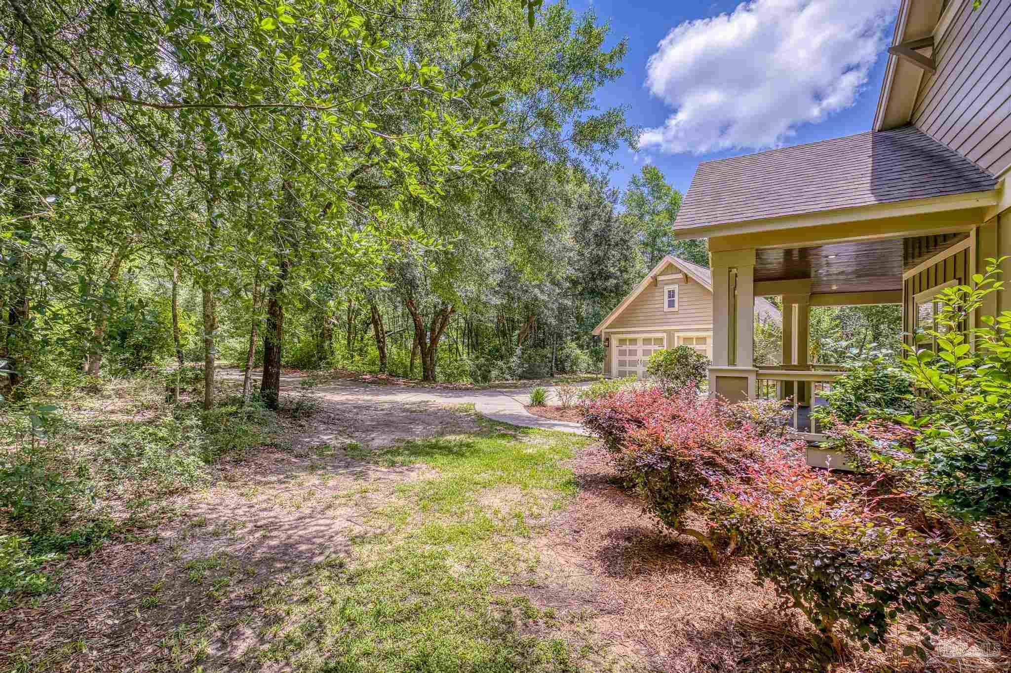 7515 Whiting Acres Ln