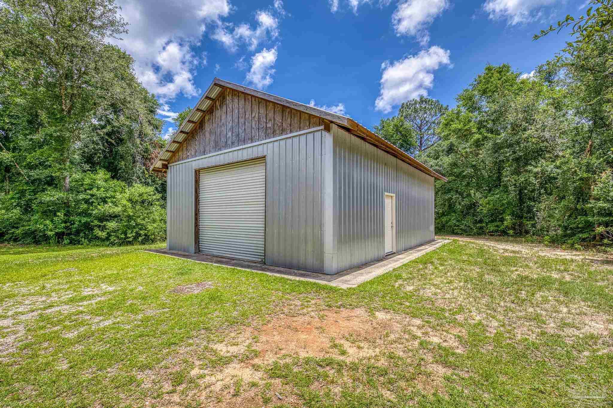 7515 Whiting Acres Ln