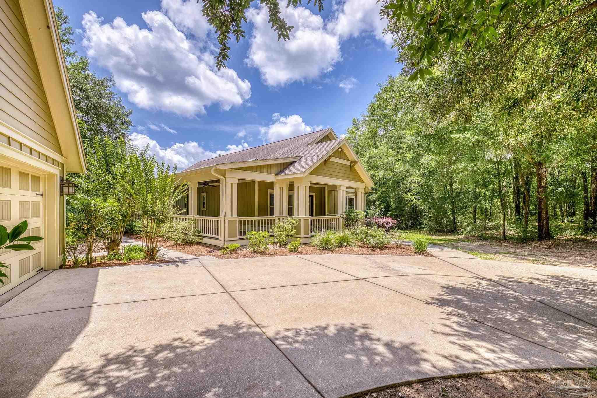 7515 Whiting Acres Ln