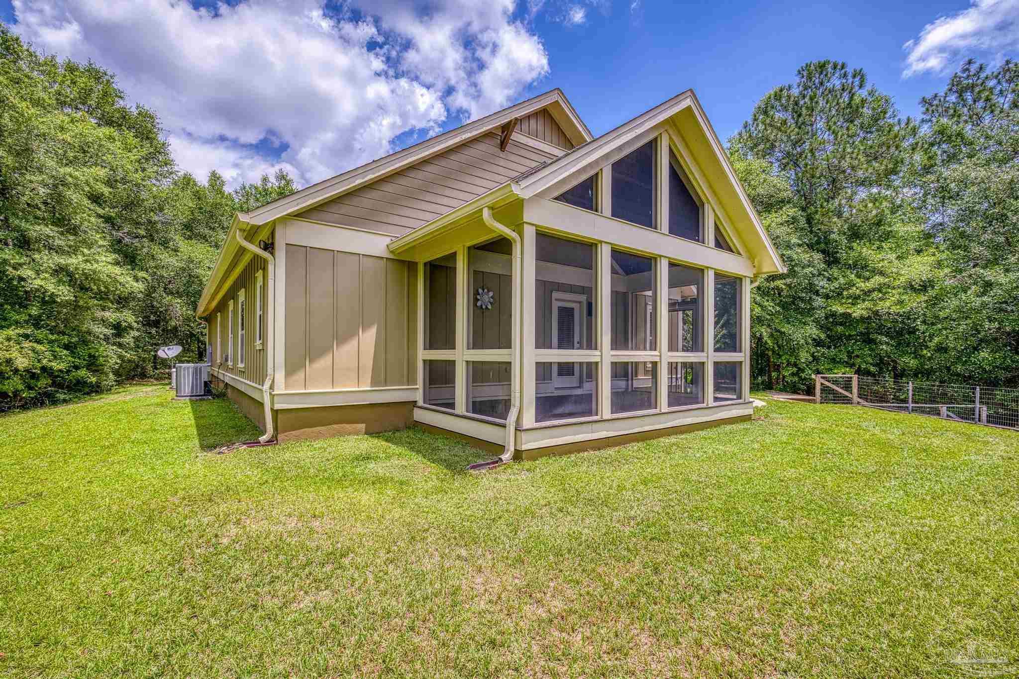 7515 Whiting Acres Ln