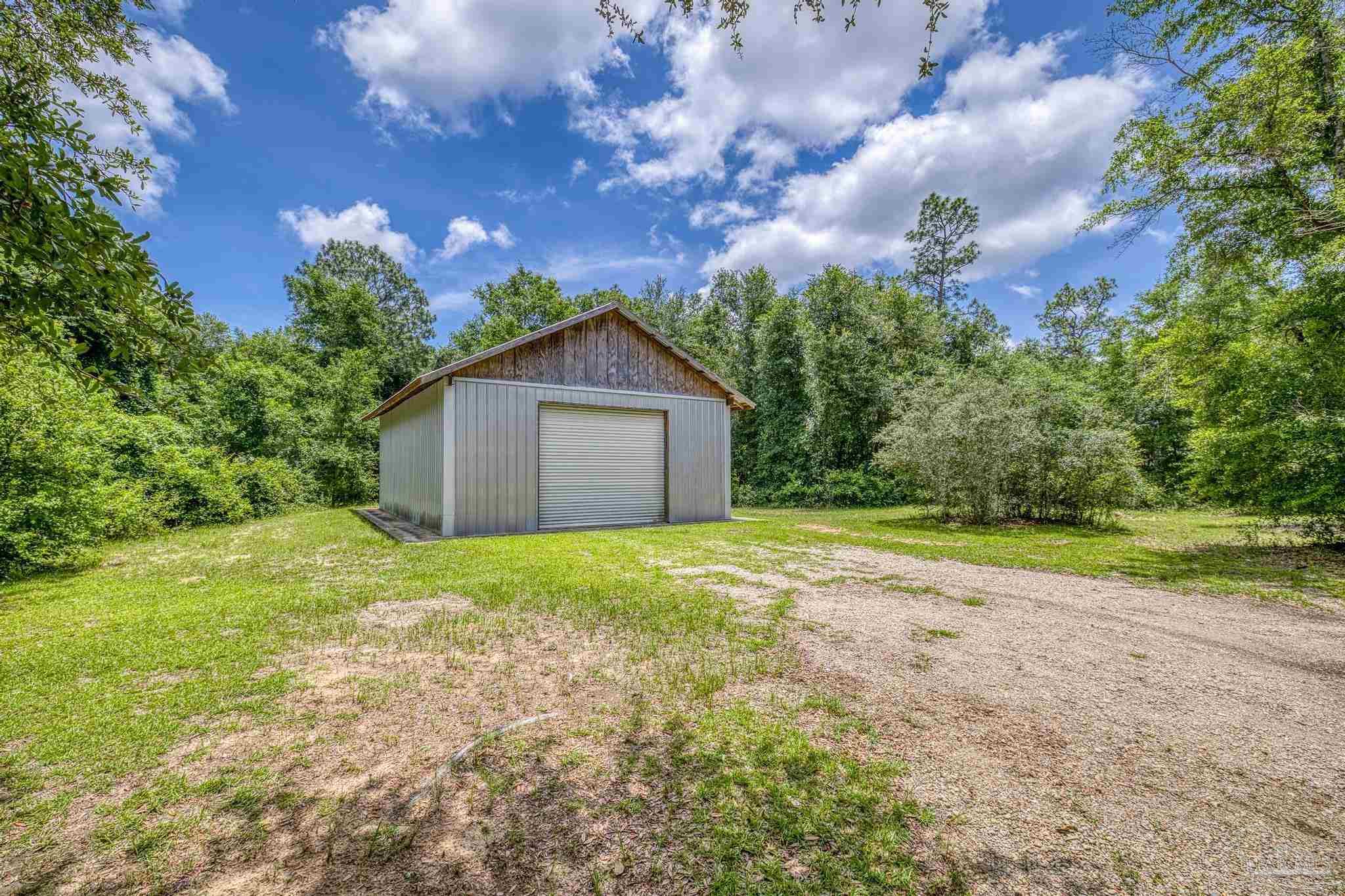 7515 Whiting Acres Ln