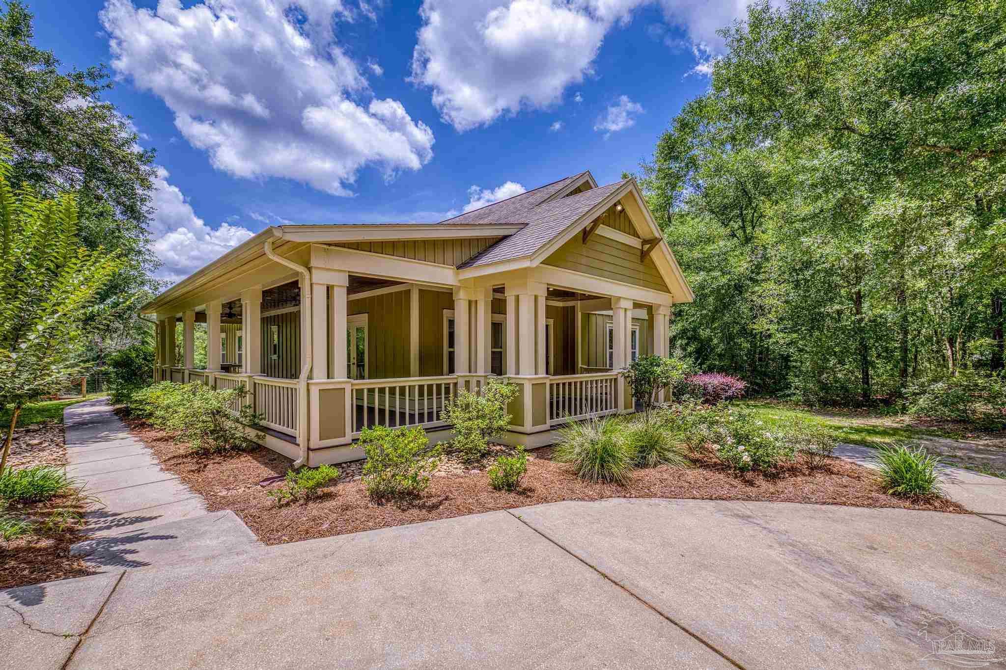 7515 Whiting Acres Ln