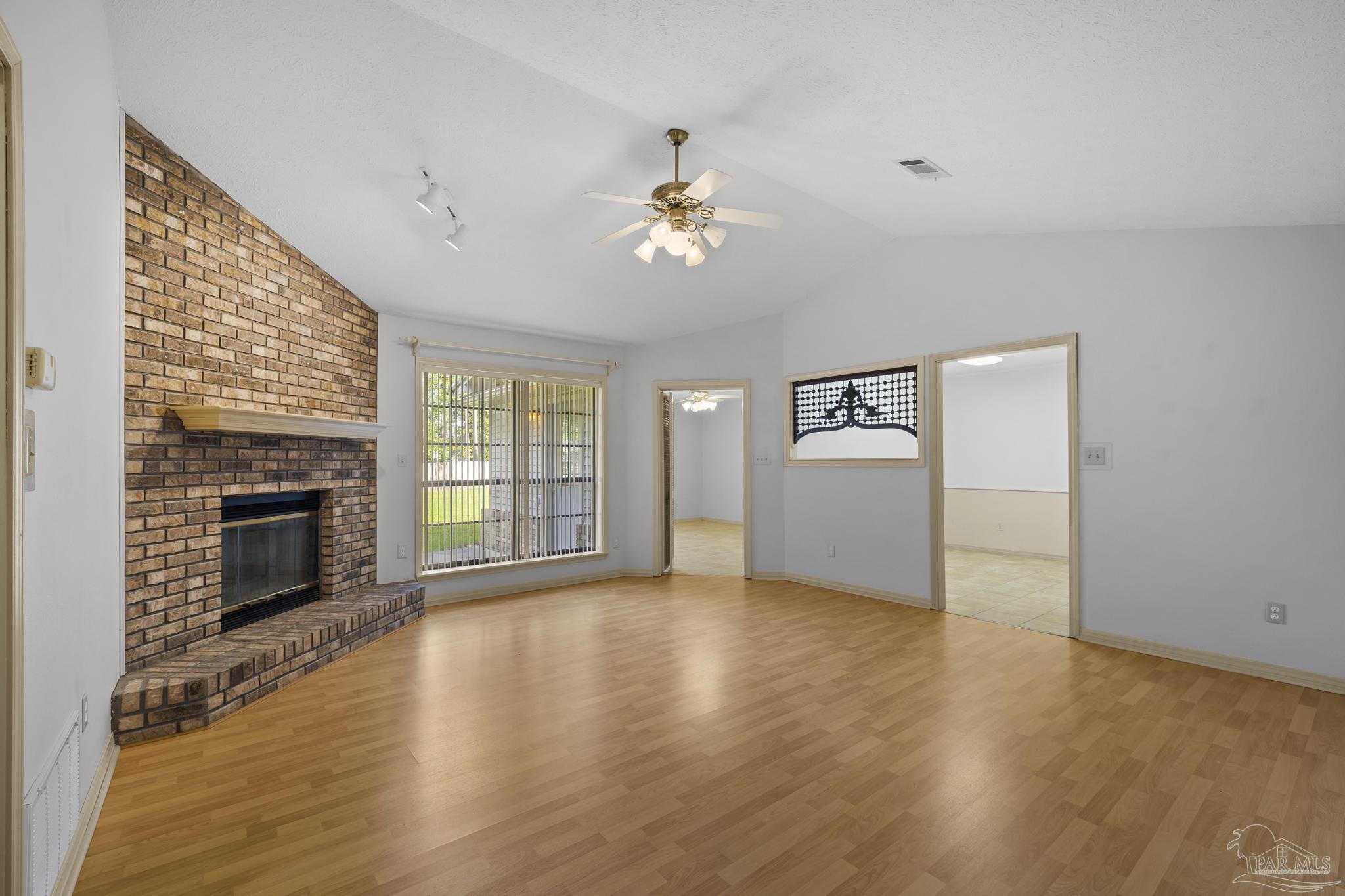 5013 Ponitz Pkwy
