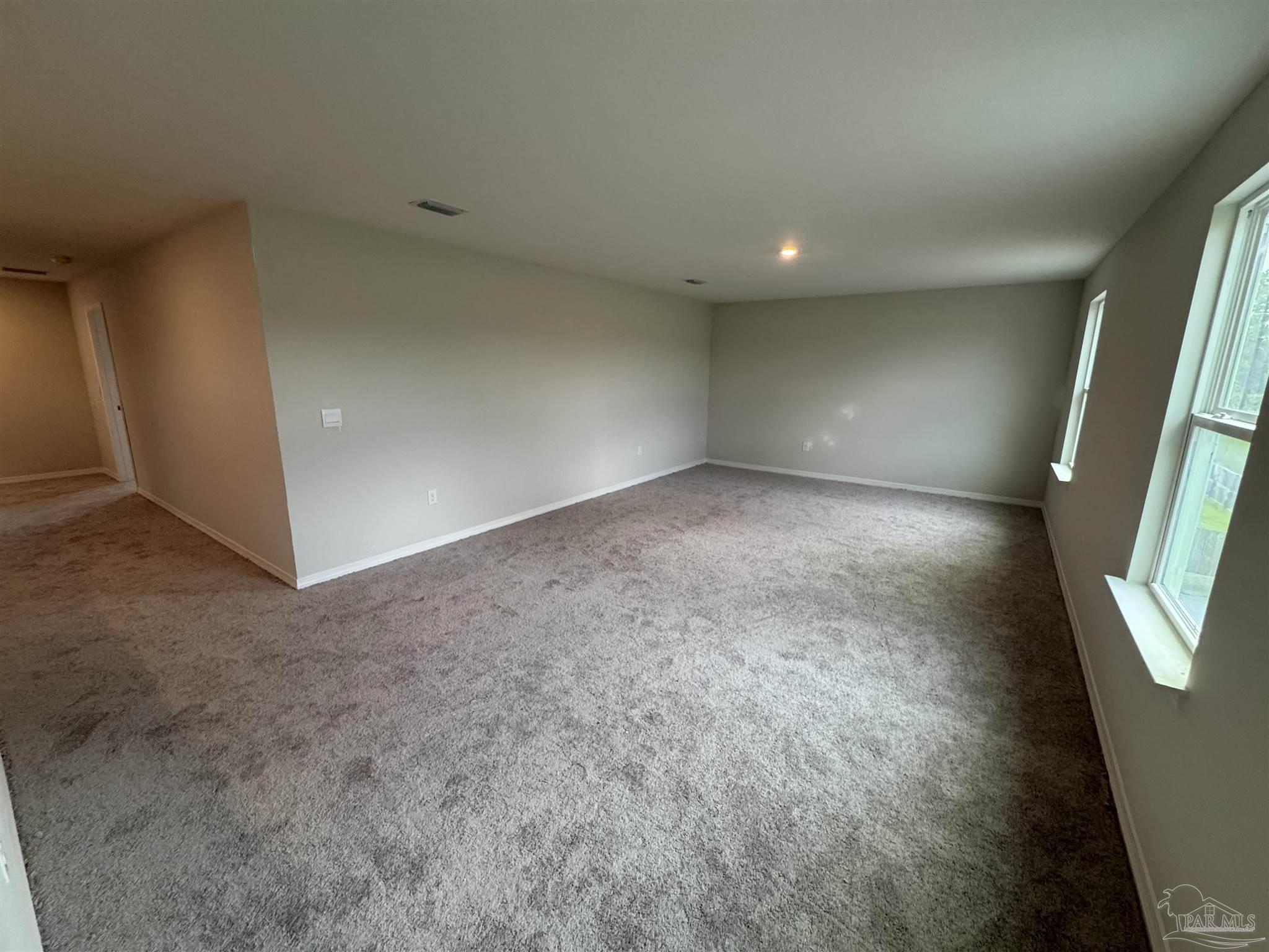 5752 Farrel Way