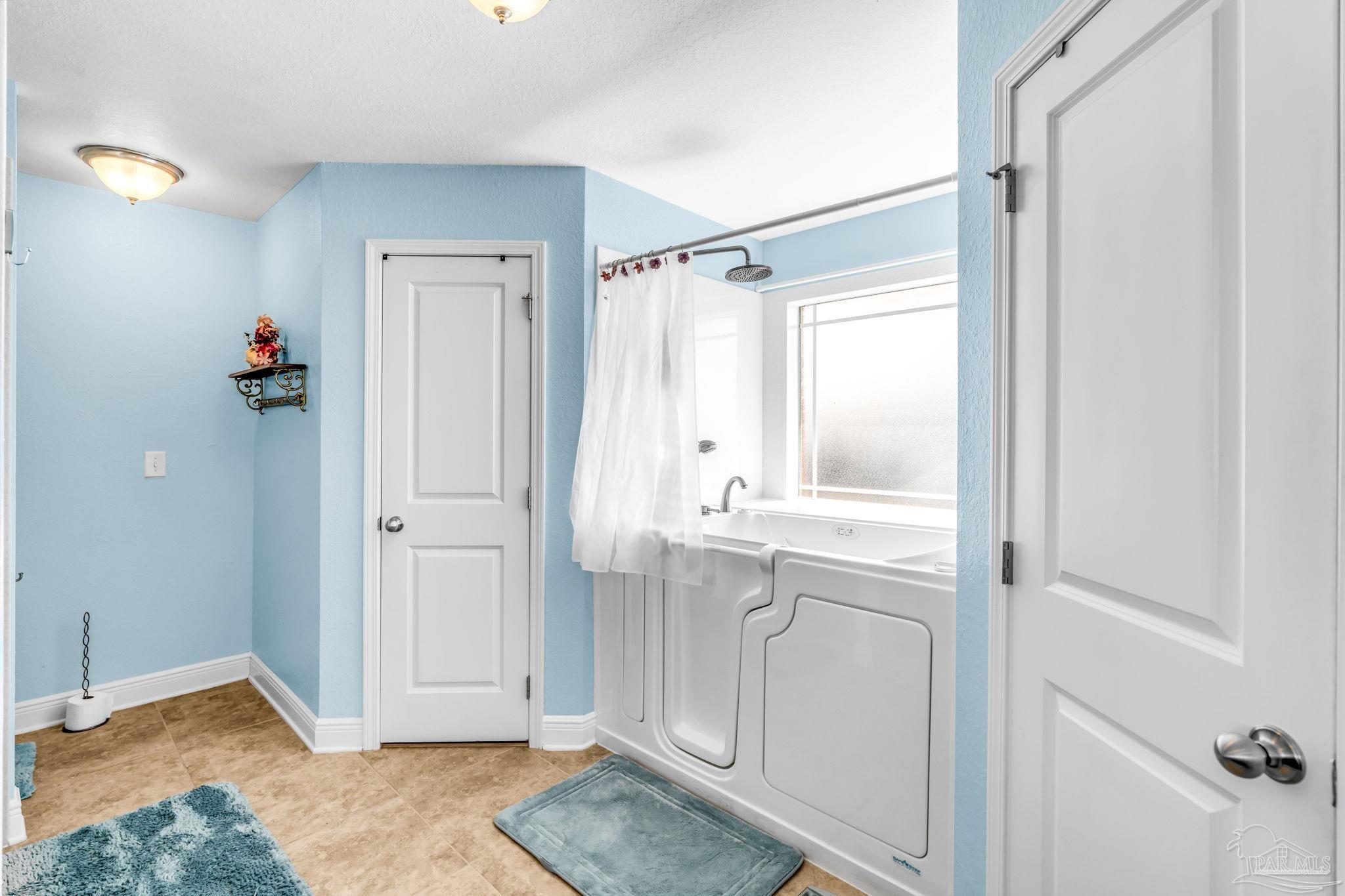 2624 Carrington Lakes Blvd