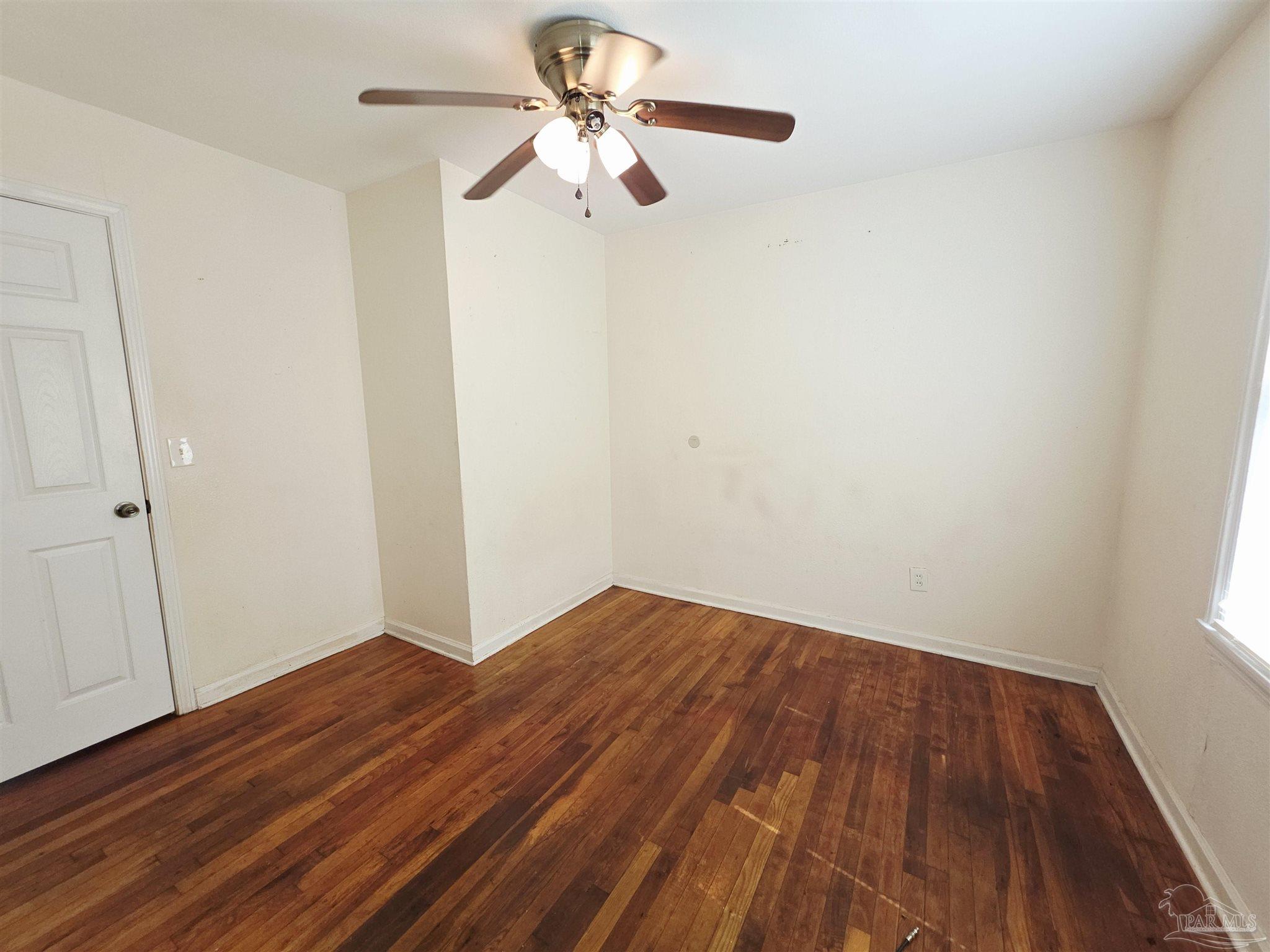3001 Torres Ave