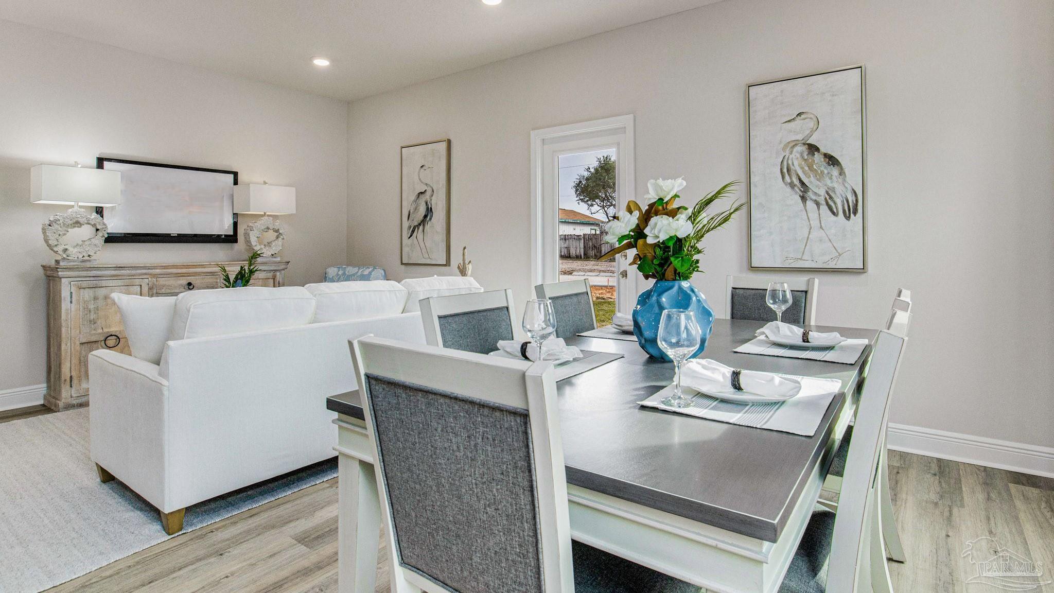 2595 Cliff Hollow Cir