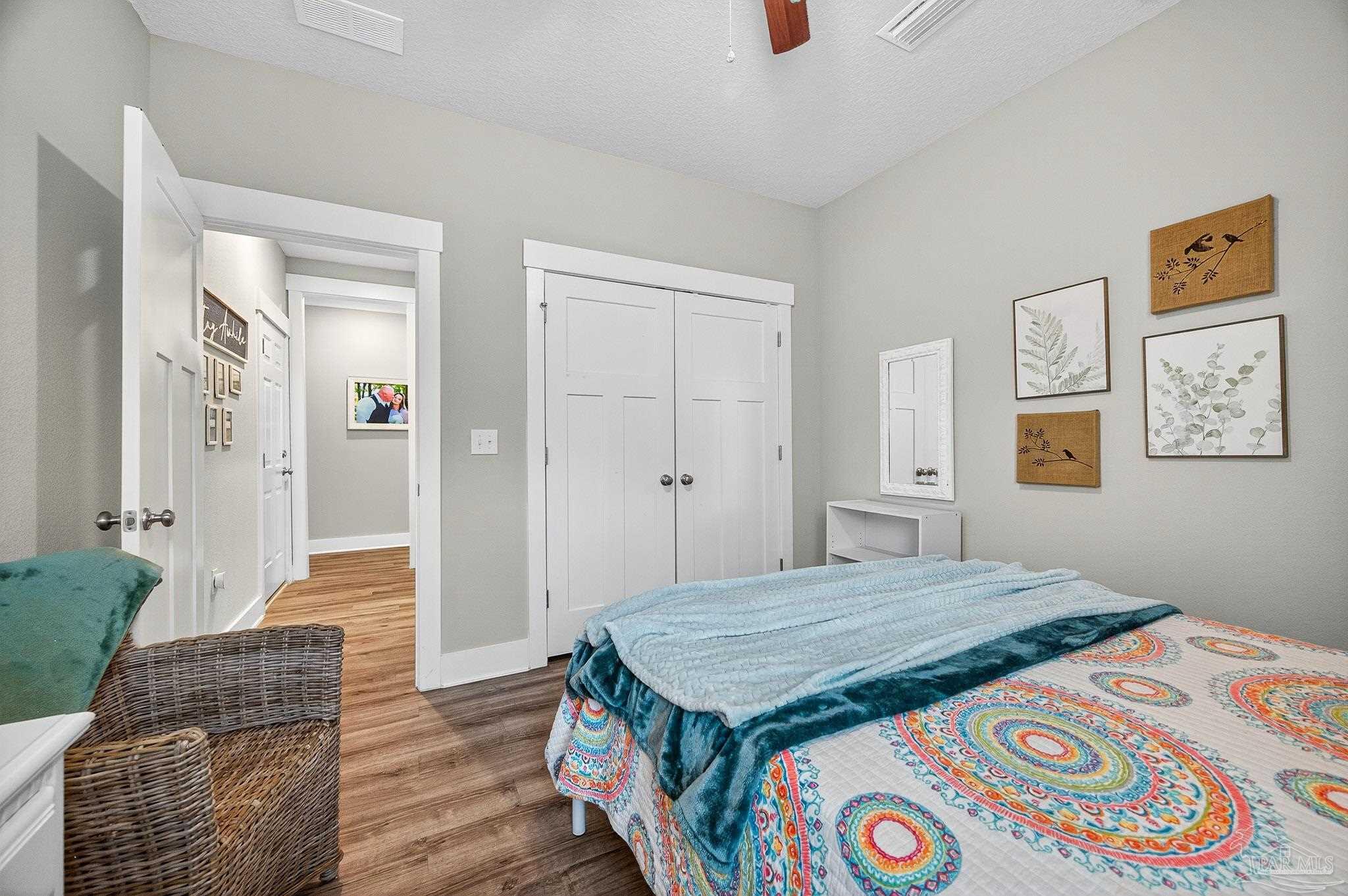 6608 Covington Cir