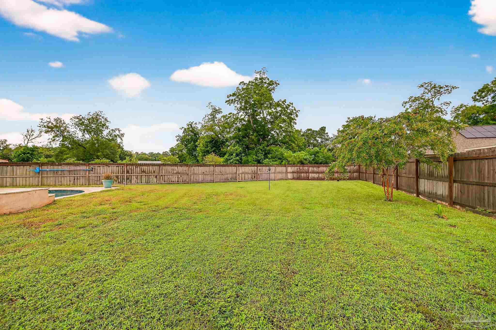 6608 Covington Cir
