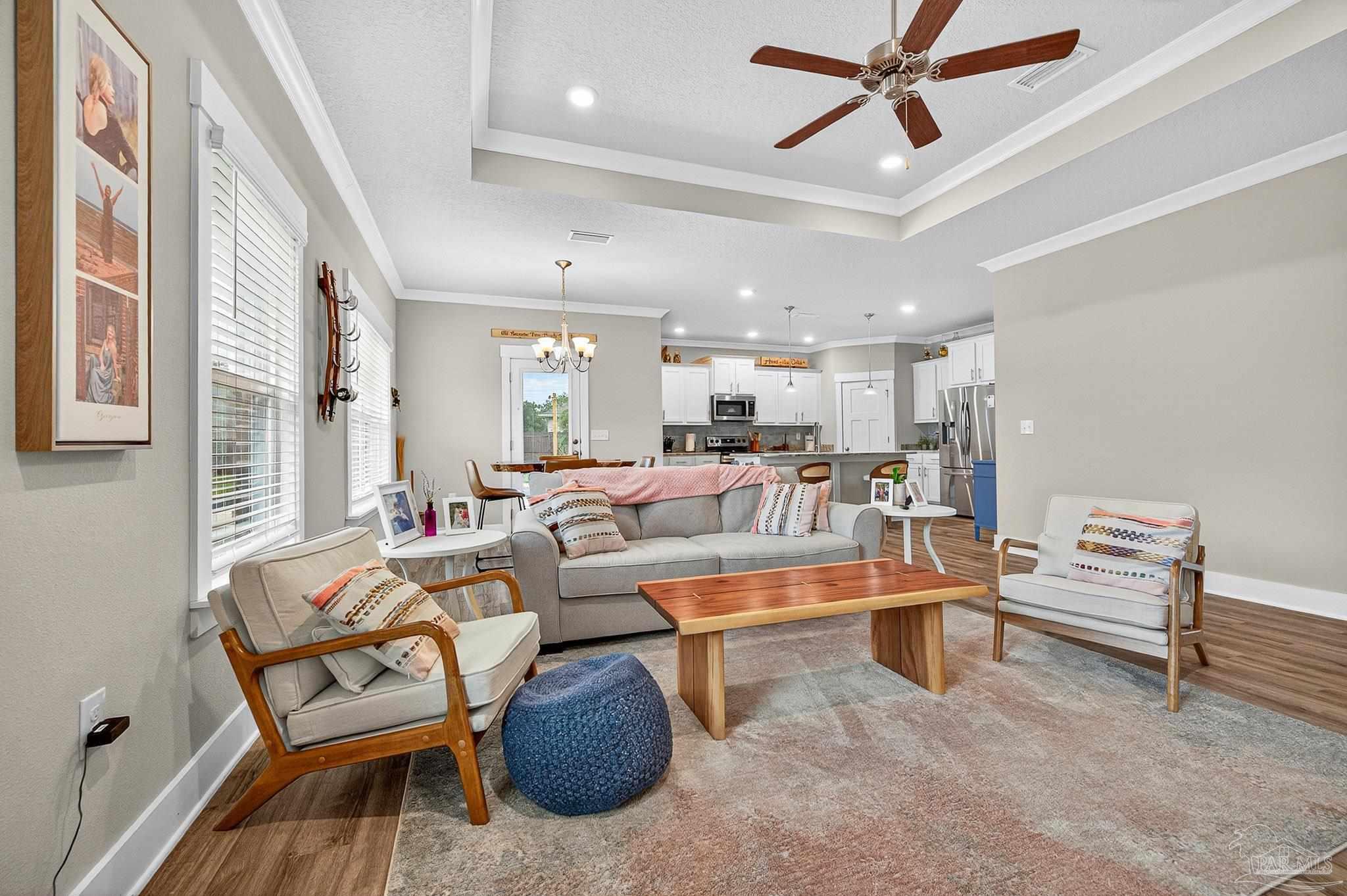 6608 Covington Cir