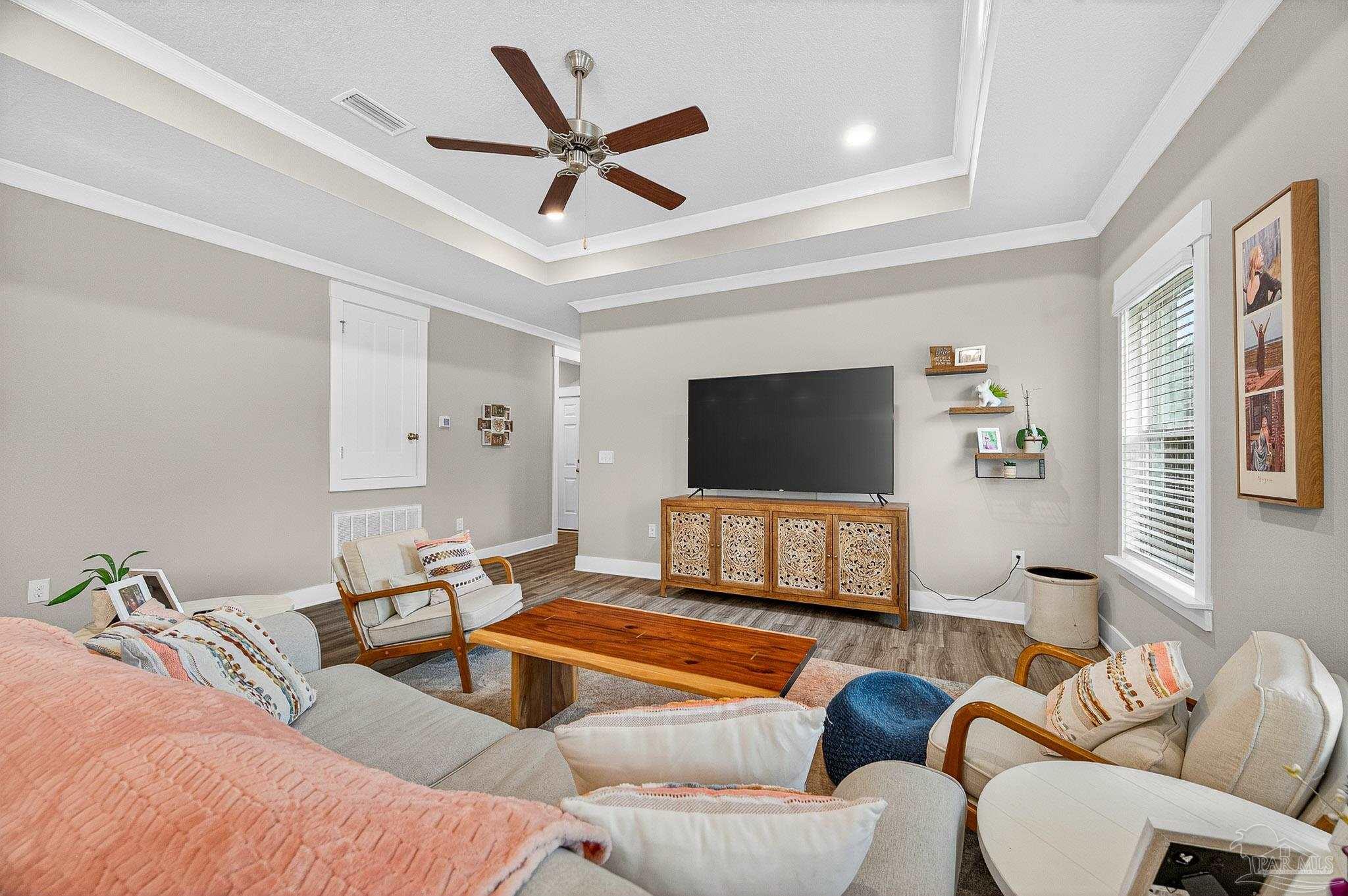 6608 Covington Cir