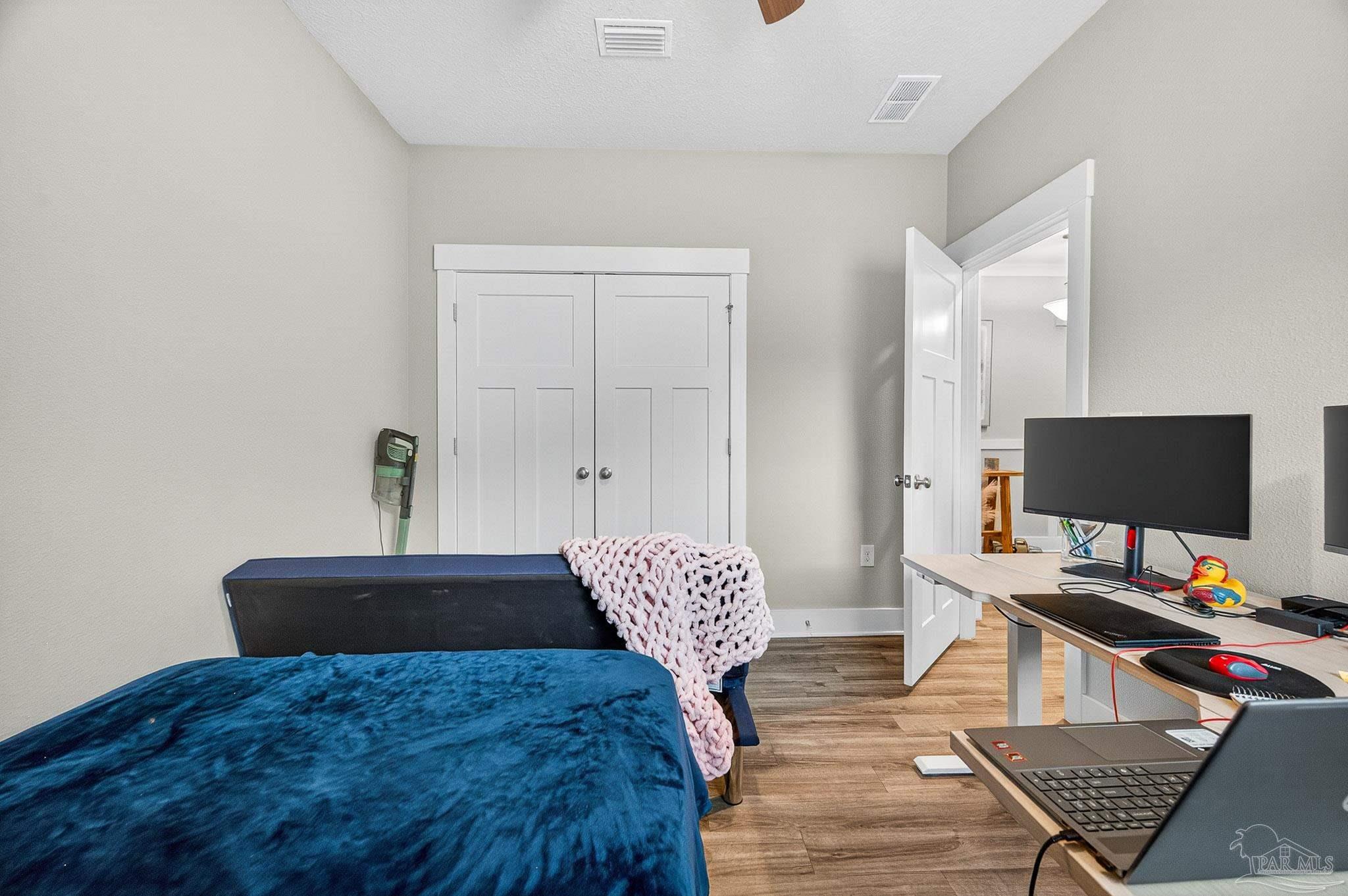 6608 Covington Cir