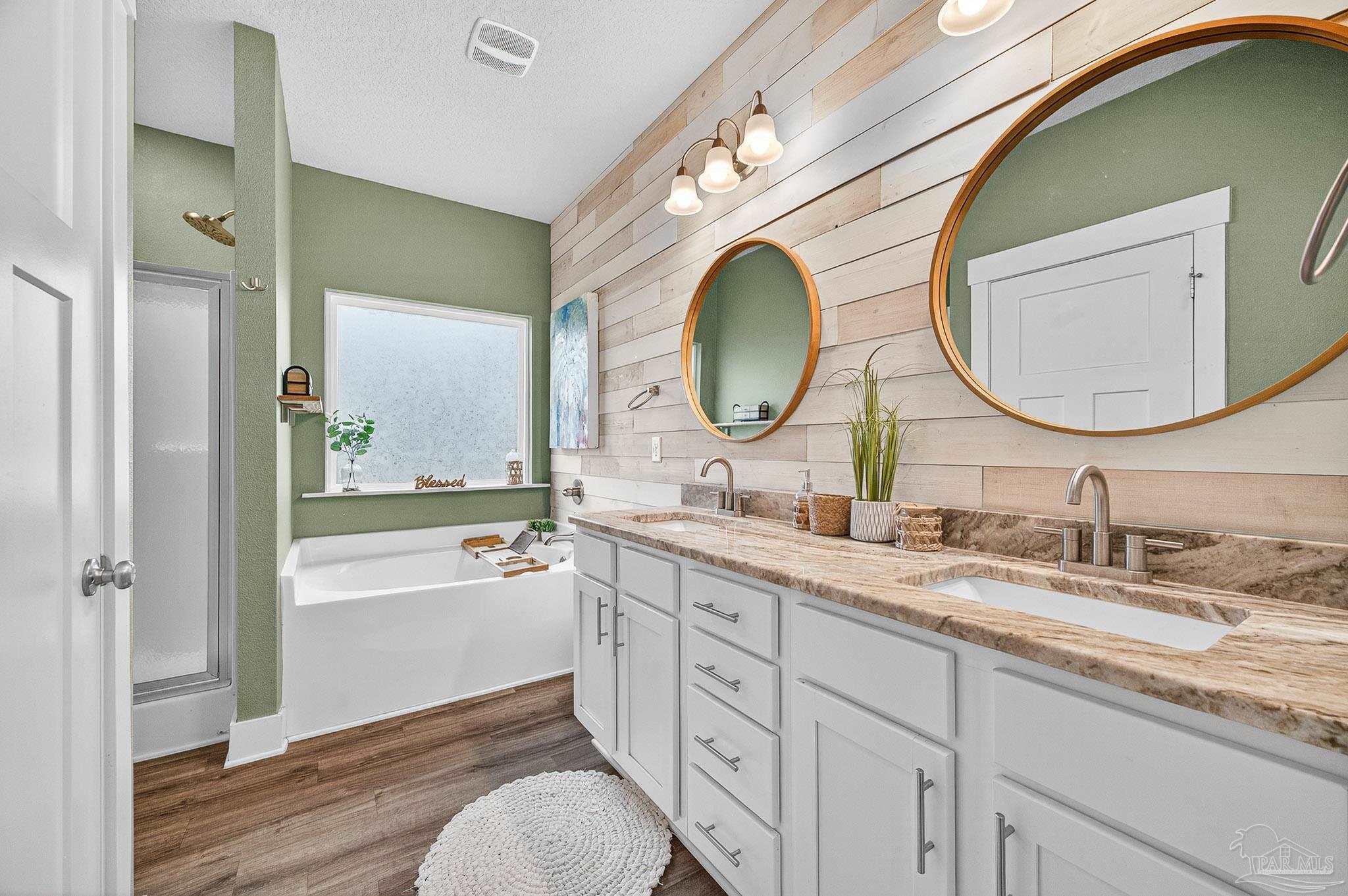 6608 Covington Cir