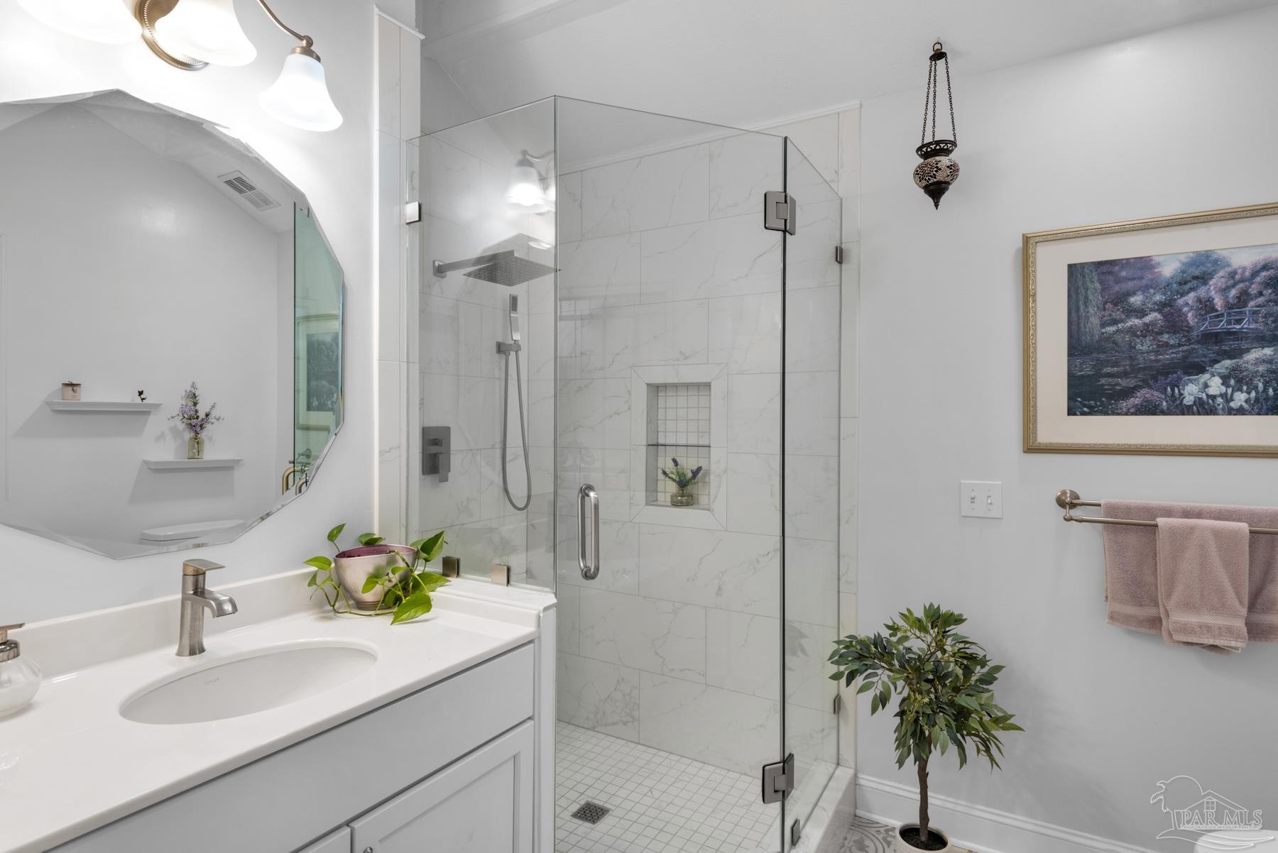 1605 Kinsale Dr