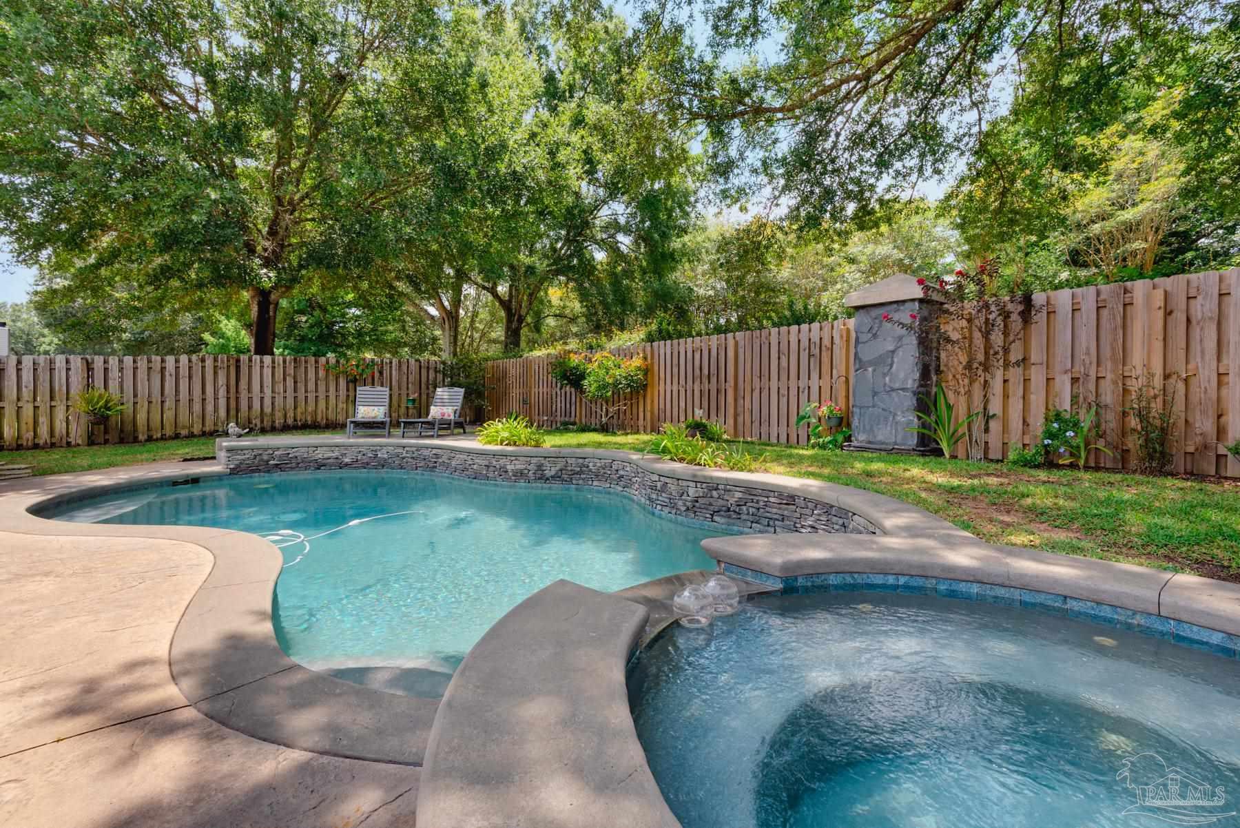 1605 Kinsale Dr