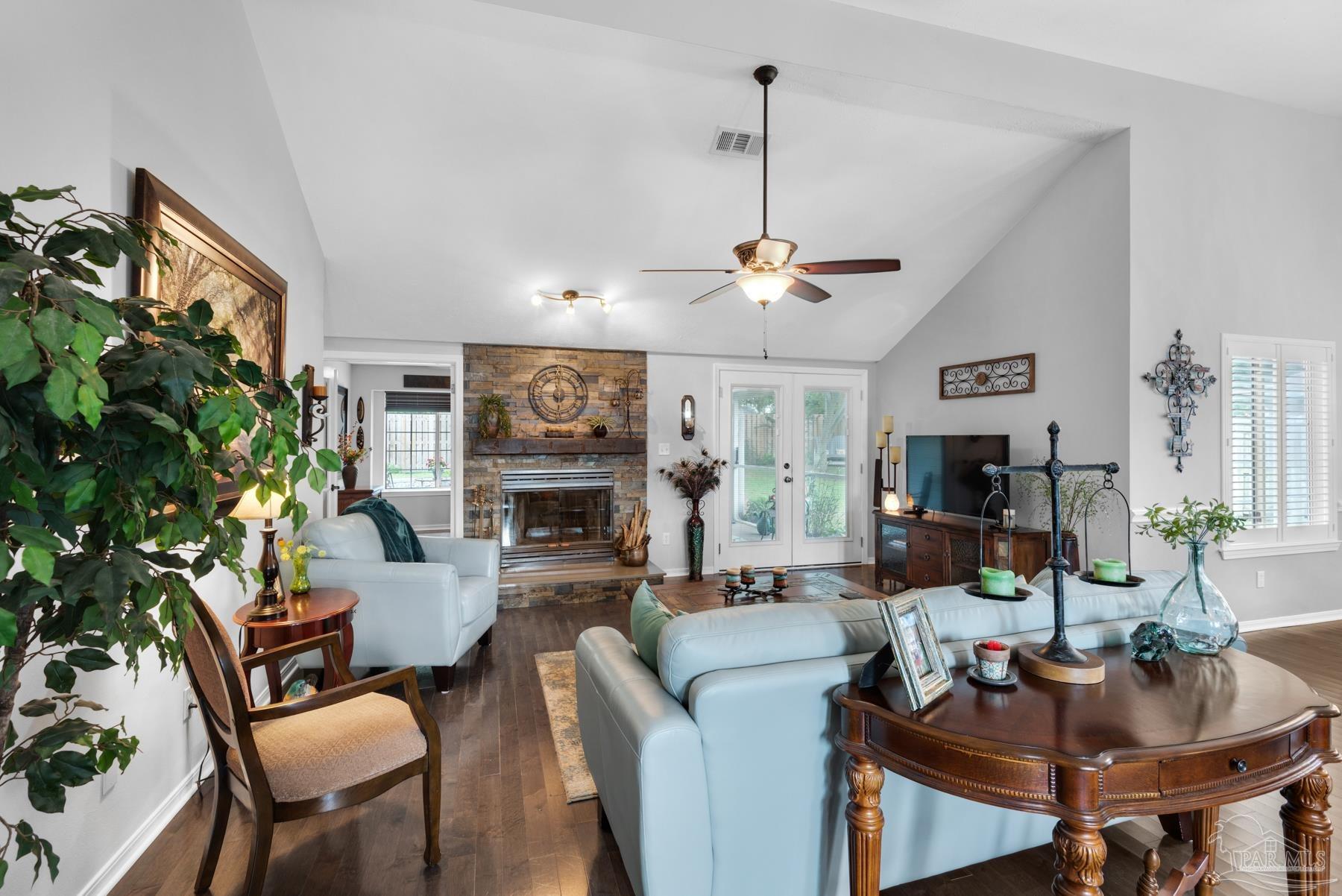 1605 Kinsale Dr