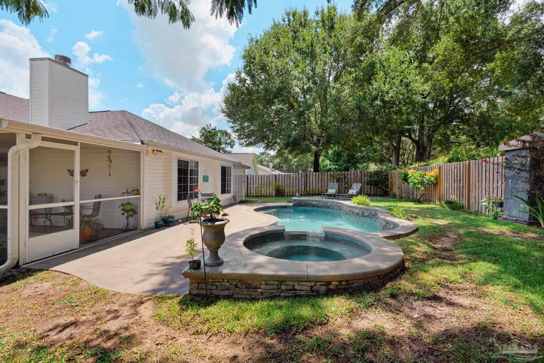 1605 Kinsale Dr