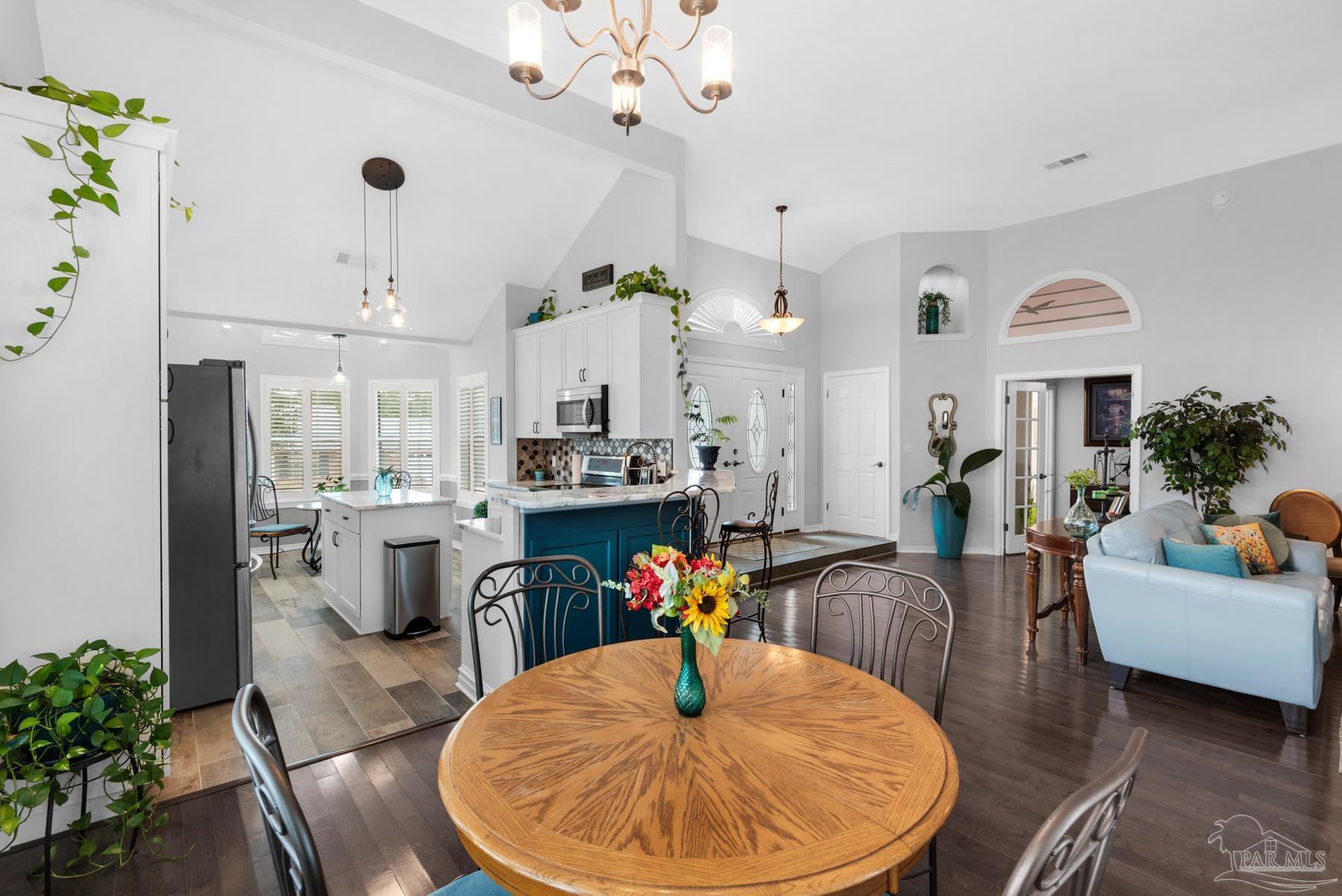1605 Kinsale Dr