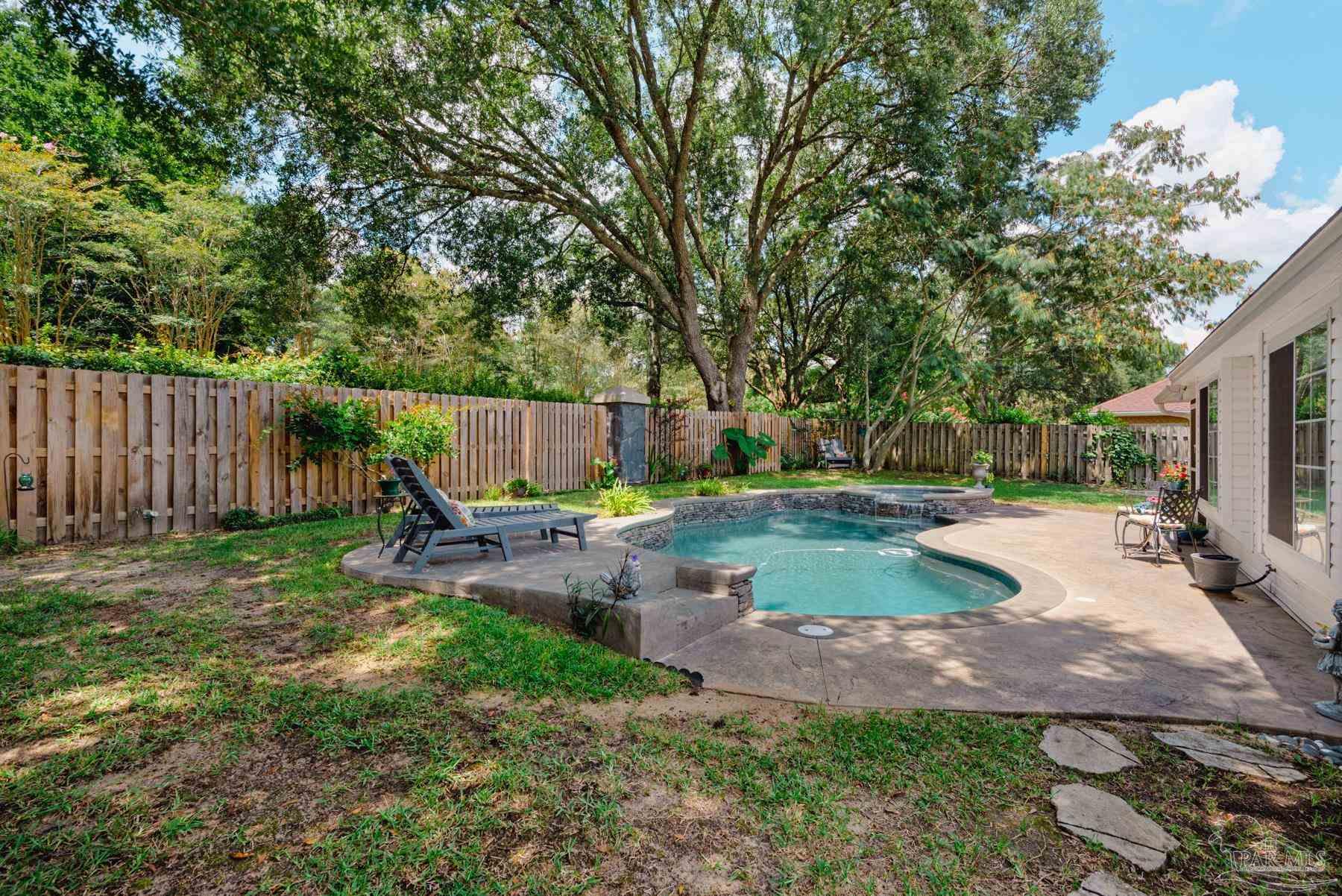 1605 Kinsale Dr