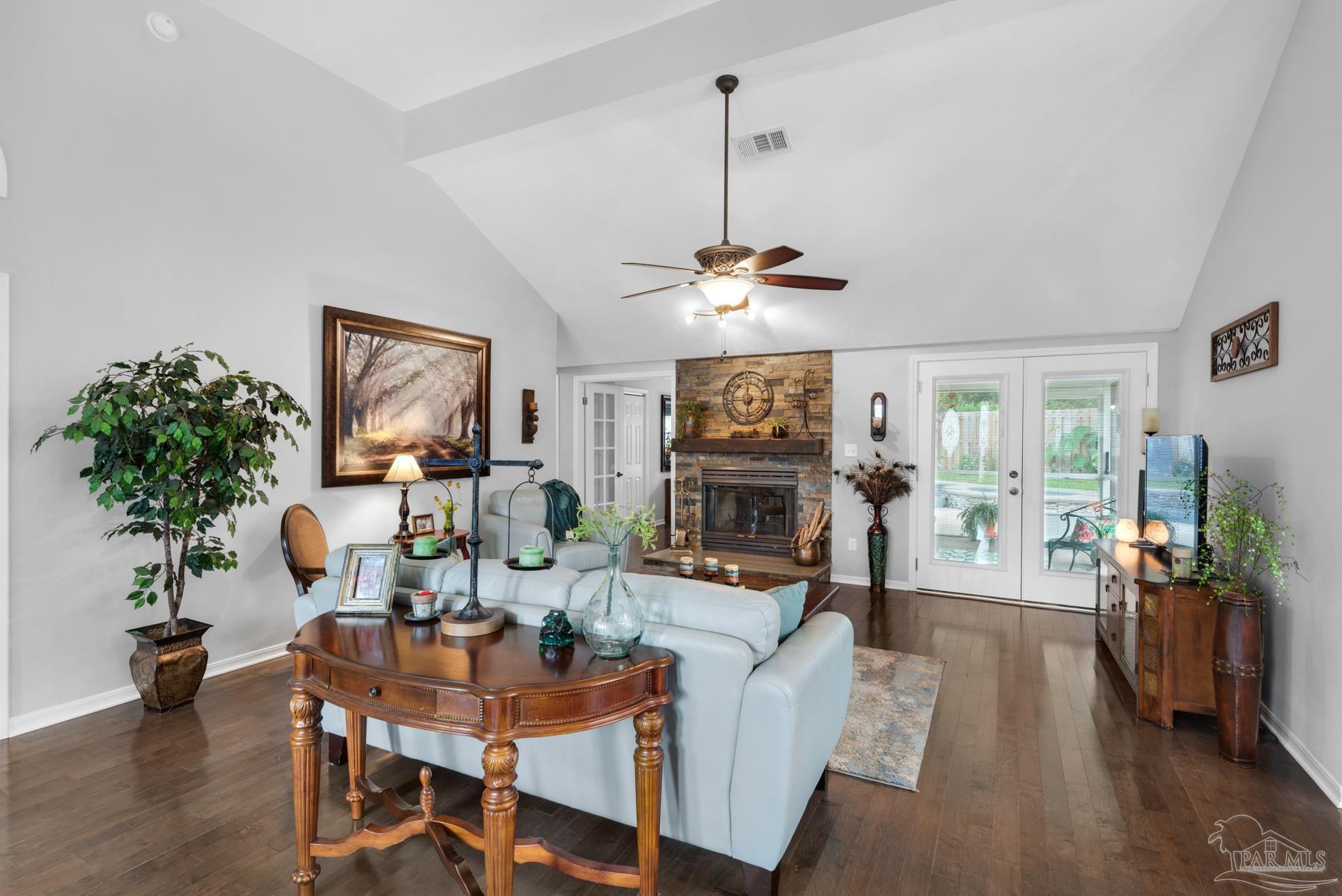 1605 Kinsale Dr