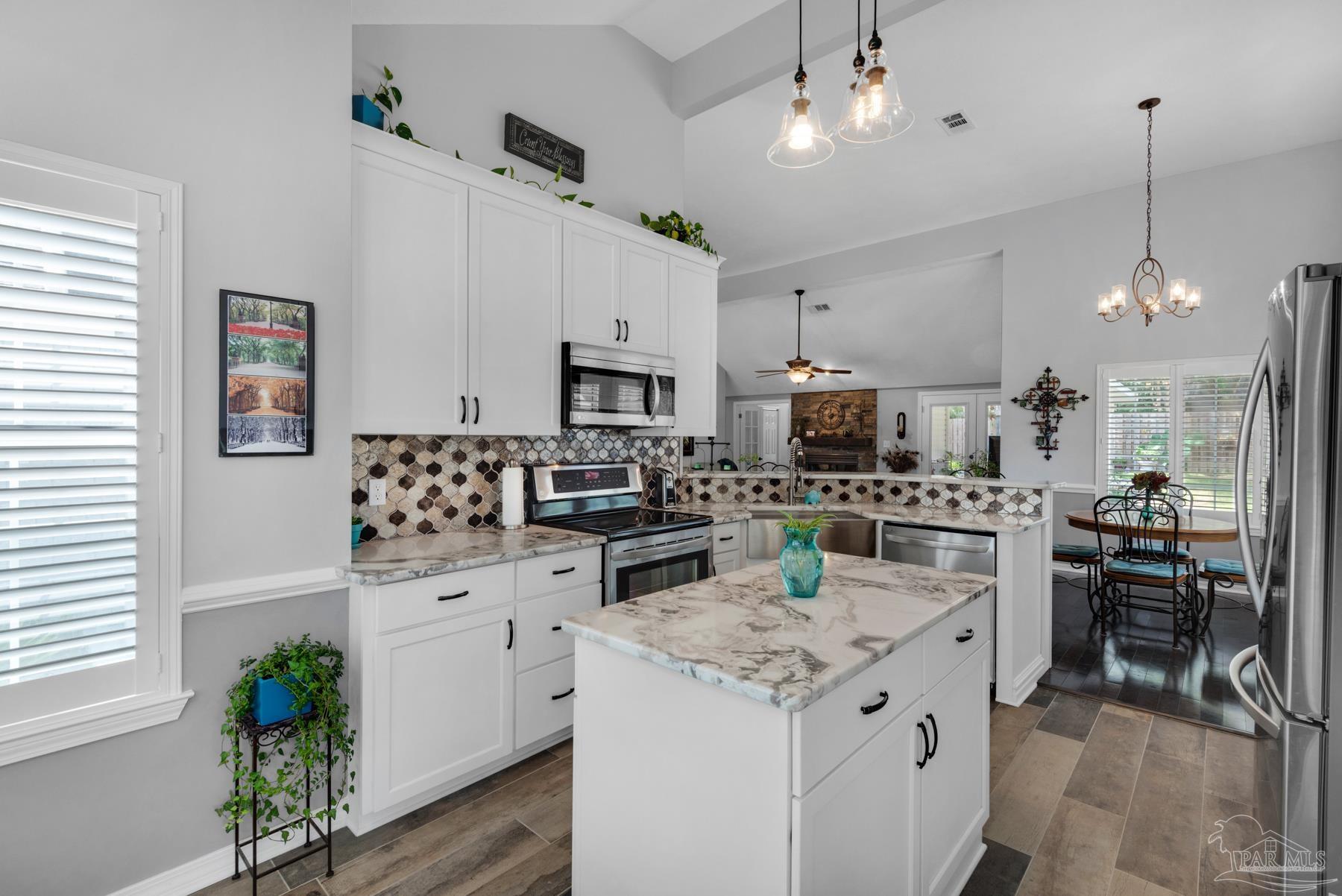 1605 Kinsale Dr