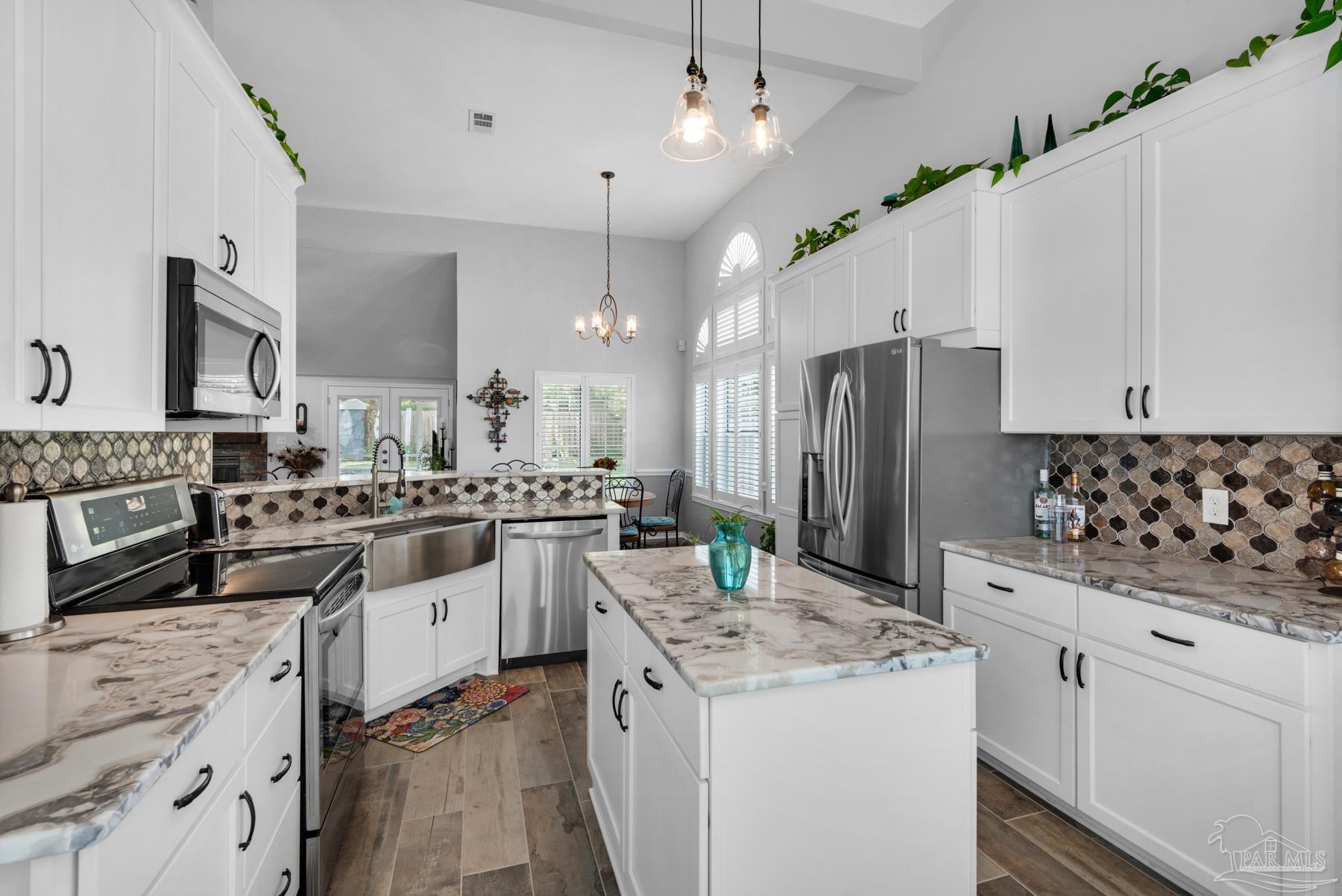 1605 Kinsale Dr