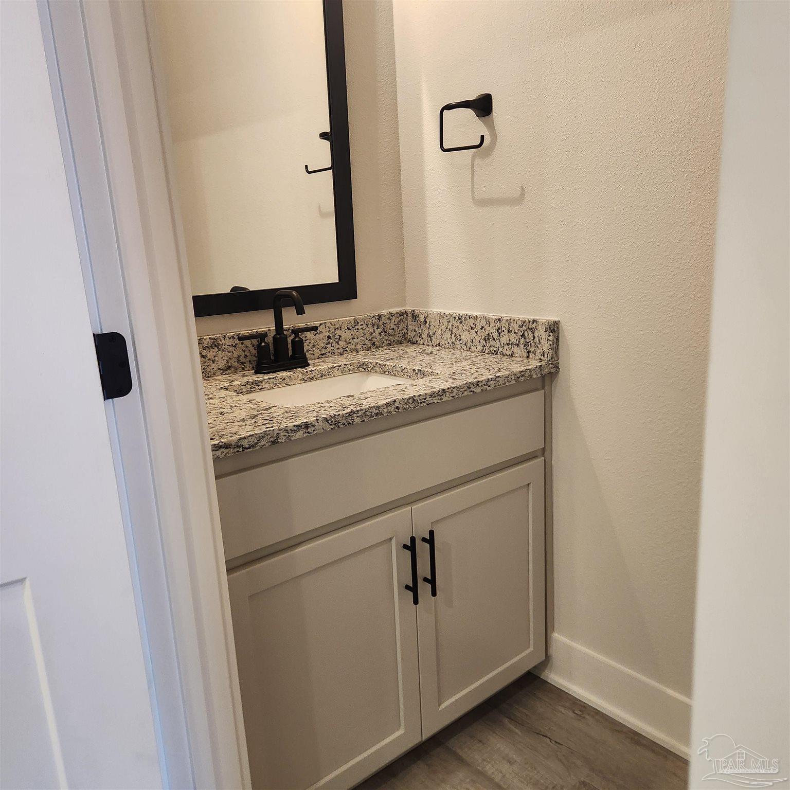 5518 Lexlee Blvd # 5A