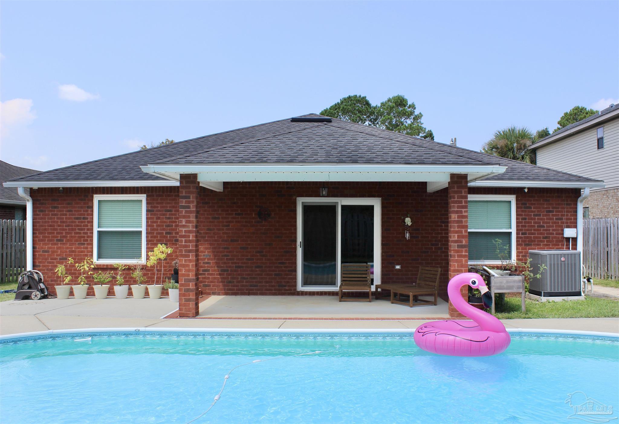 4955 Makenna Cir
