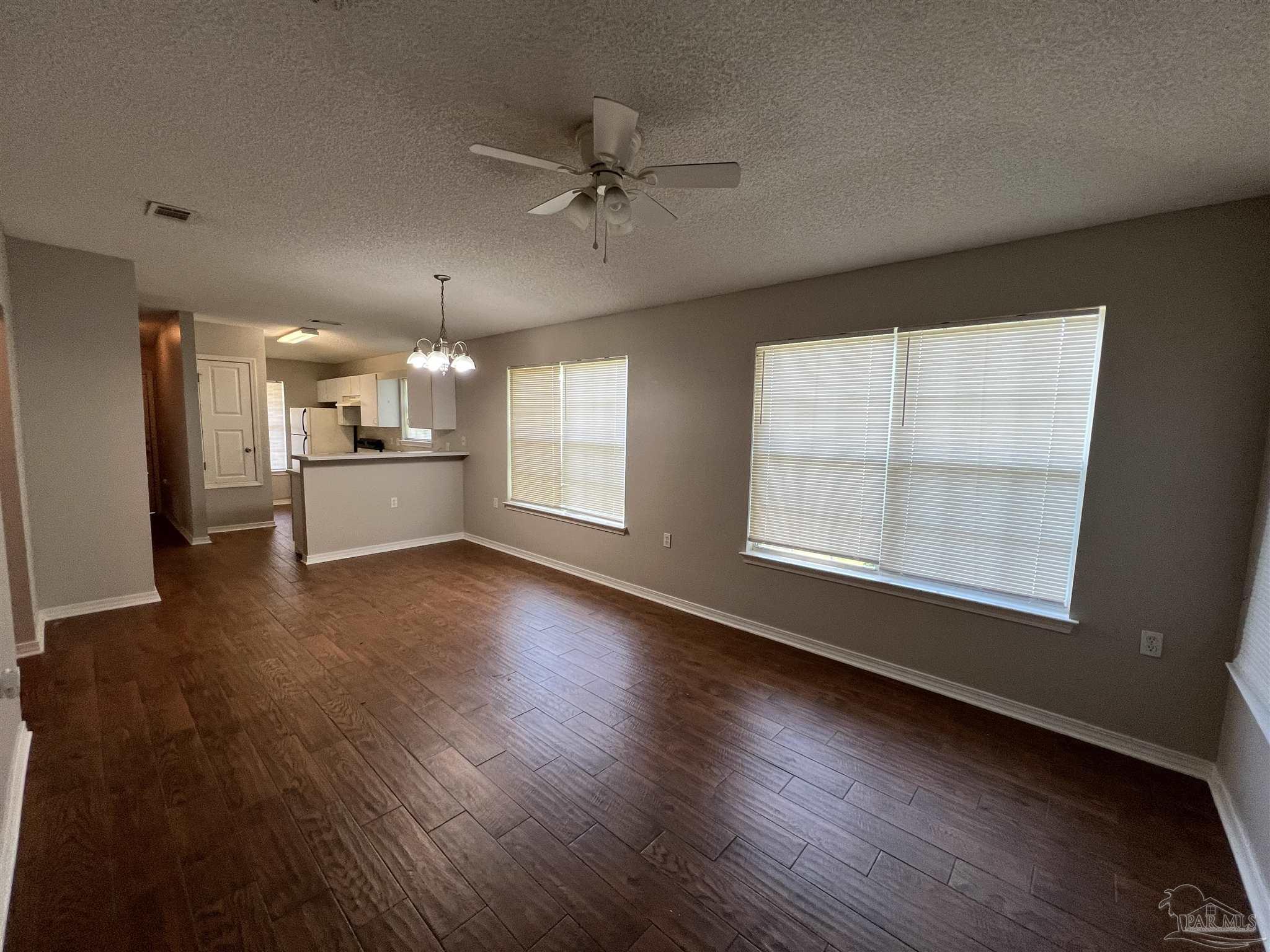 8121 Heirloom Dr