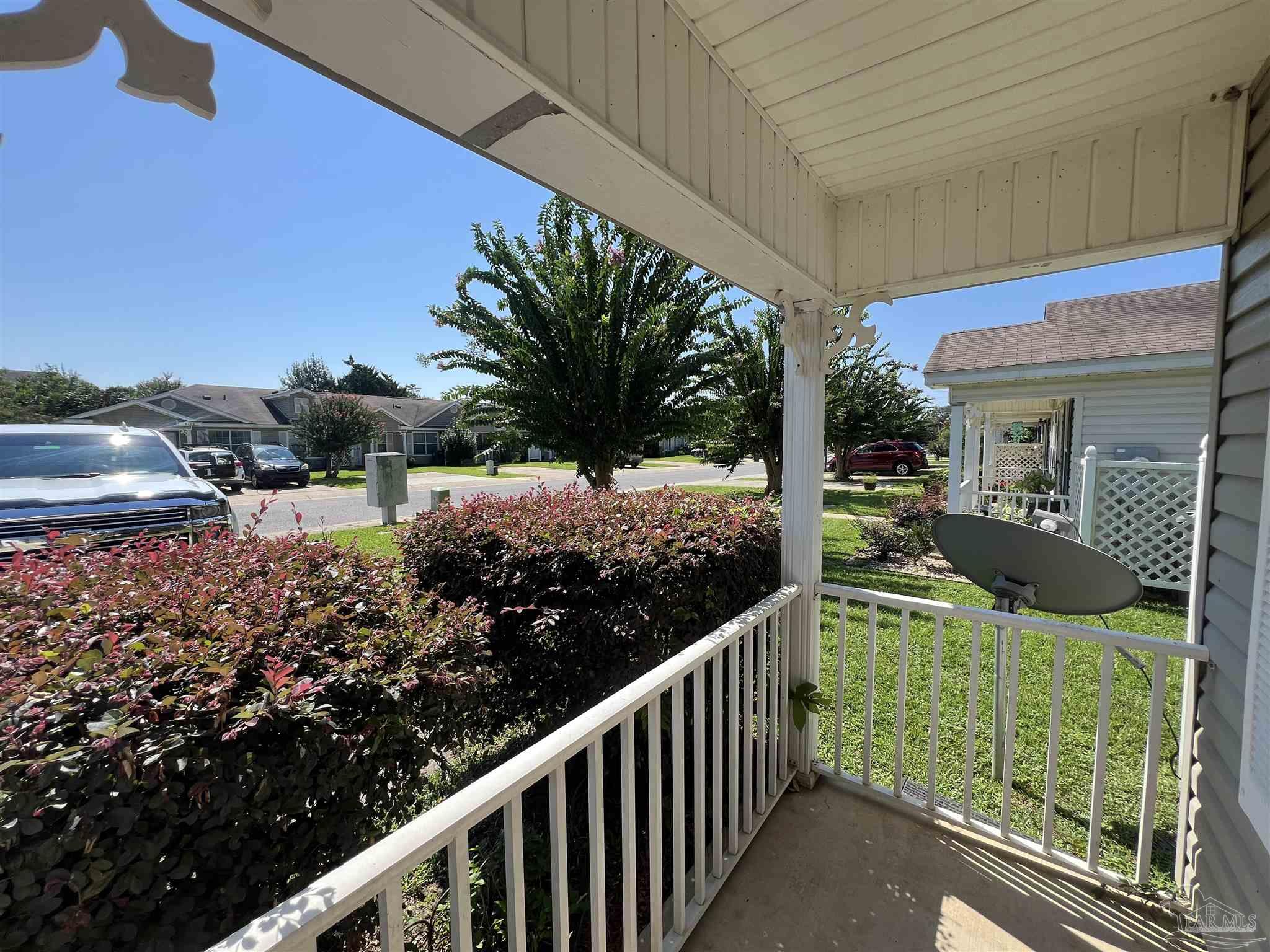 8121 Heirloom Dr