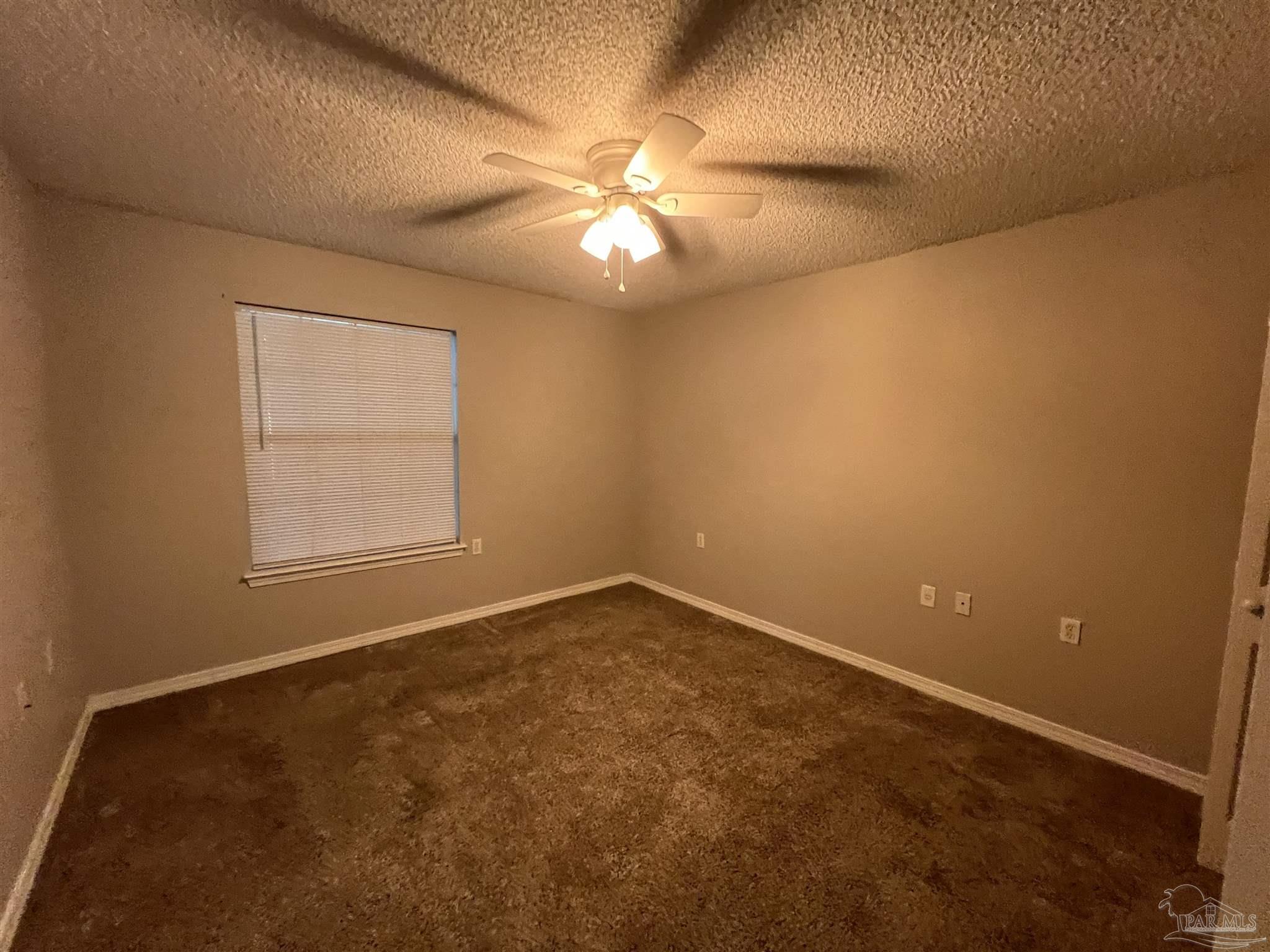 8121 Heirloom Dr