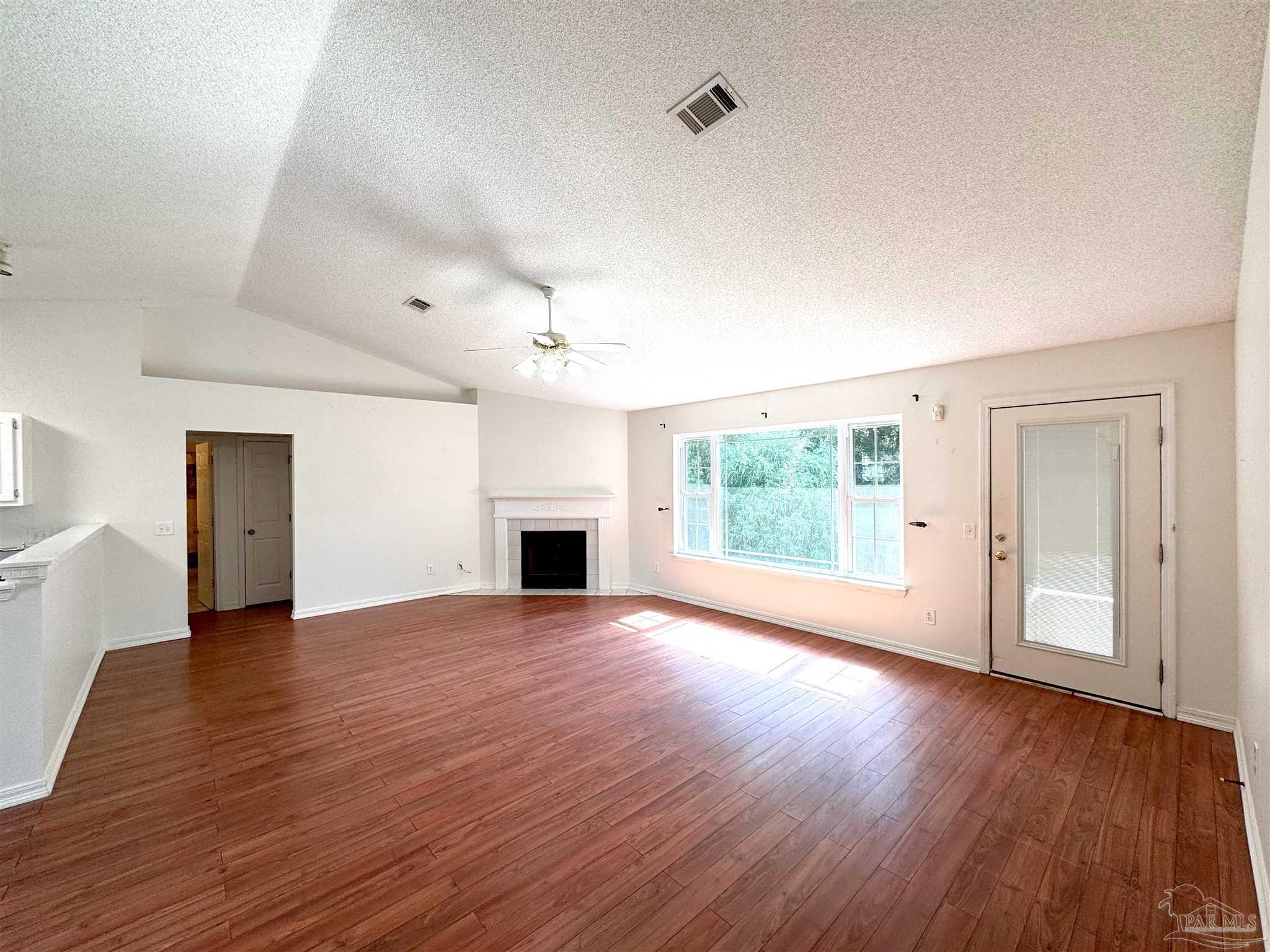6791 Cedar Ridge Cir