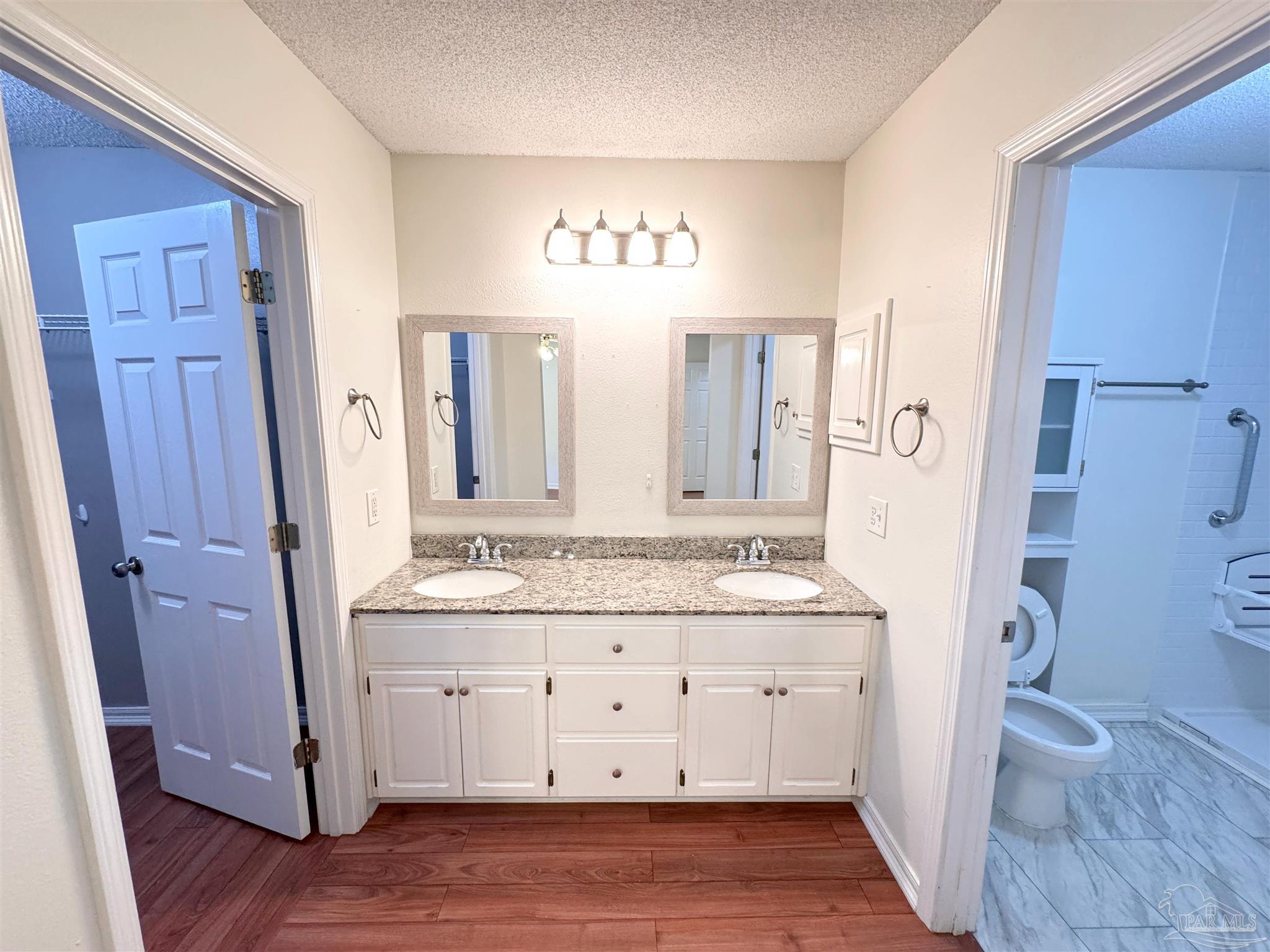 6791 Cedar Ridge Cir