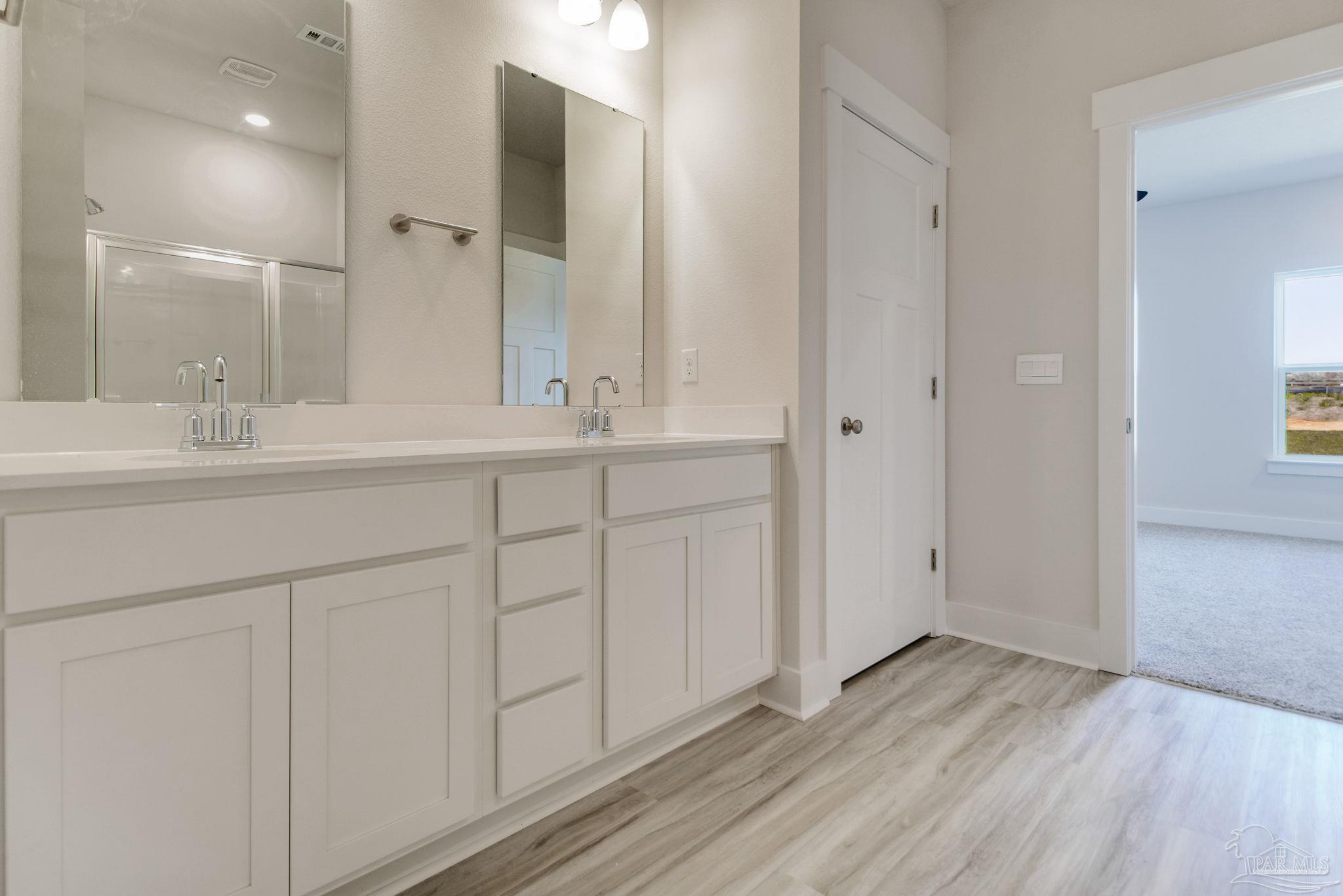 8649 Russellcross Blvd